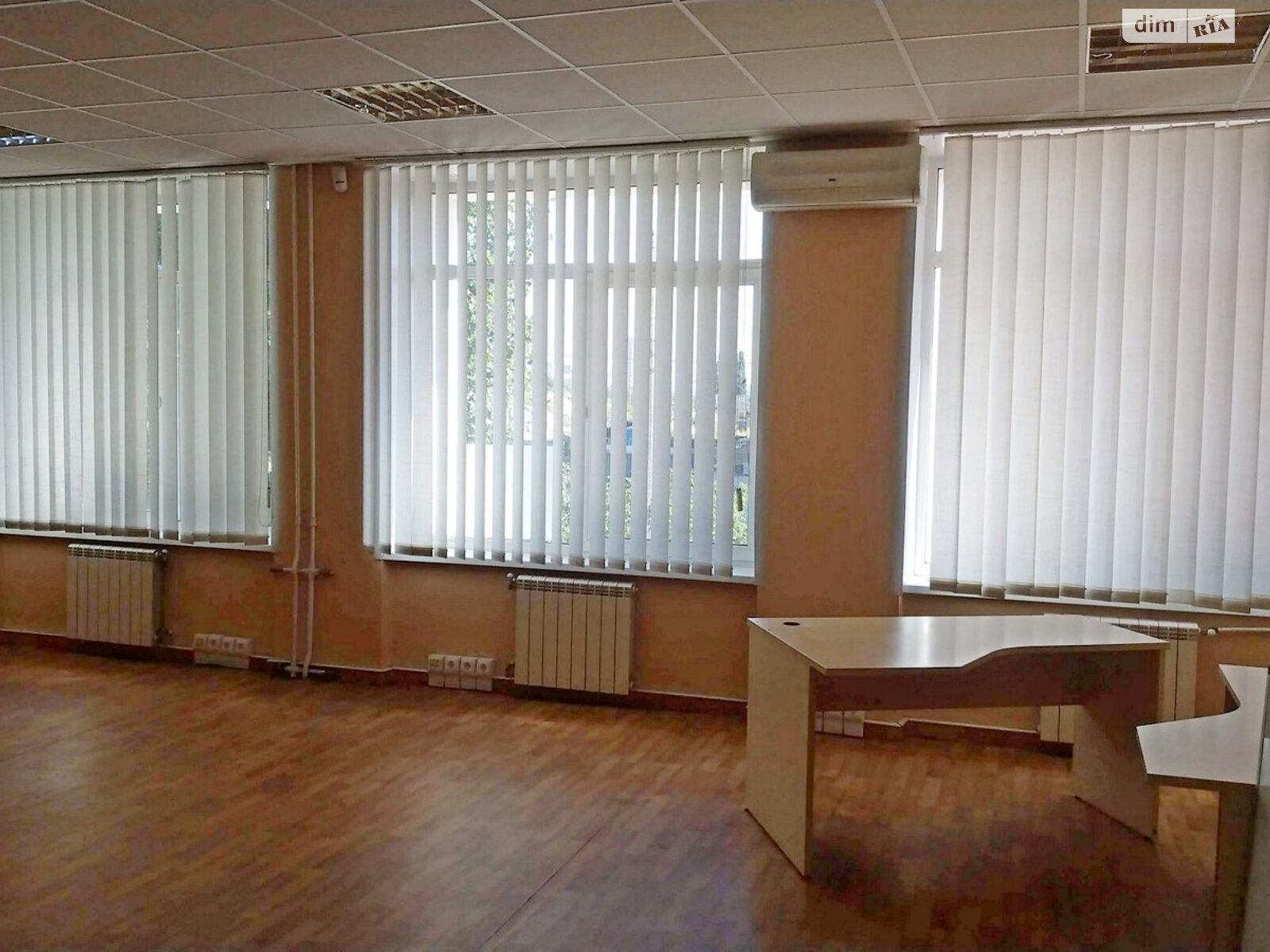 Оренда офісного приміщення в Києві, Березнева вулиця, приміщень - 4, поверх - 2 фото 1 Оренда офісного приміщення в Києві, Березнева вулиця, приміщень - 4, поверх - 2 фото 1