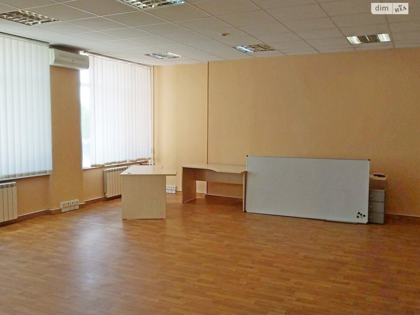Оренда офісного приміщення в Києві, Березнева вулиця, приміщень - 4, поверх - 2 фото 1 Оренда офісного приміщення в Києві, Березнева вулиця, приміщень - 4, поверх - 2 фото 1