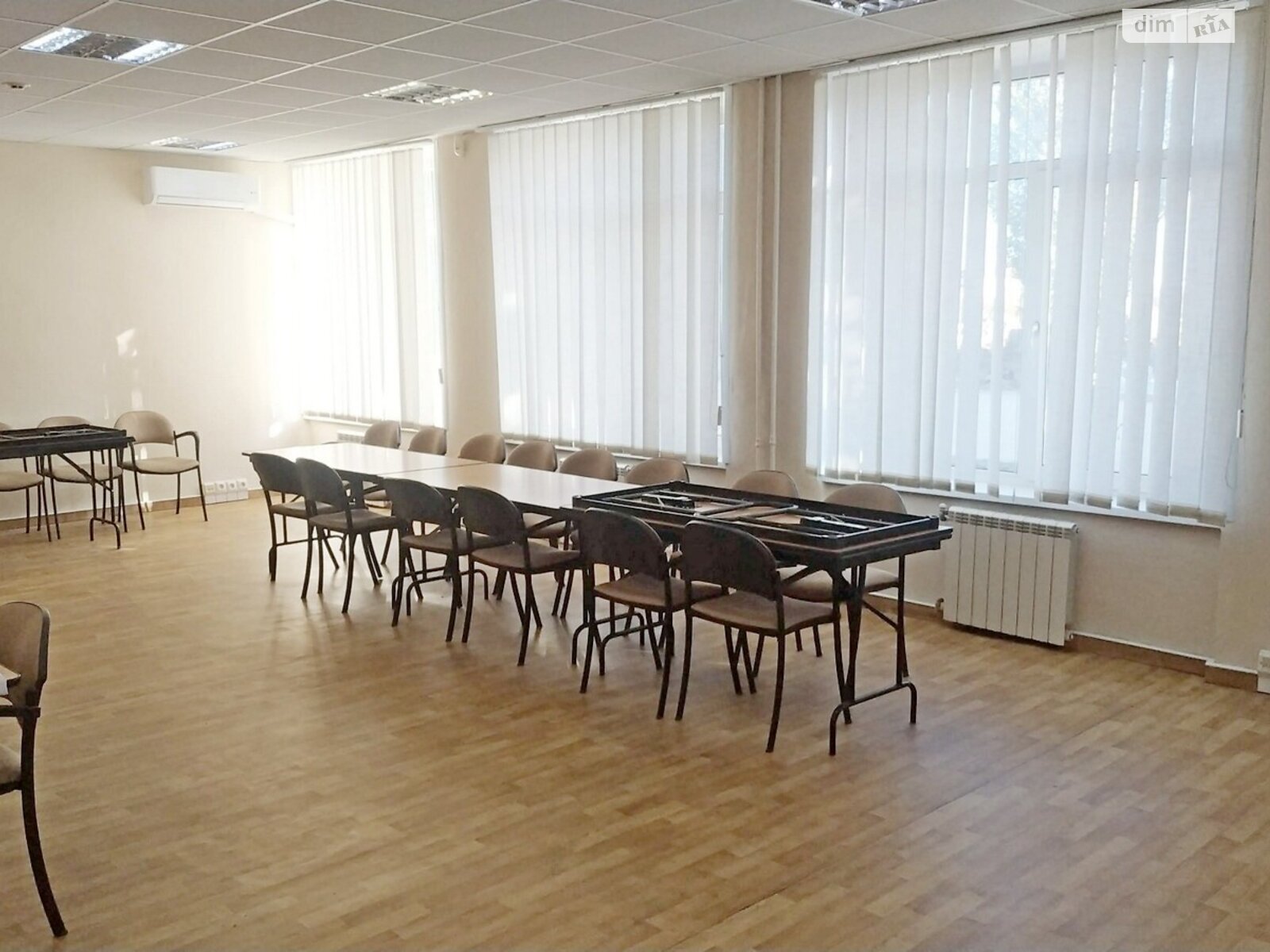 Аренда офисного помещения в Киеве, Мартовская улица, помещений - 3, этаж - 3 фото 1