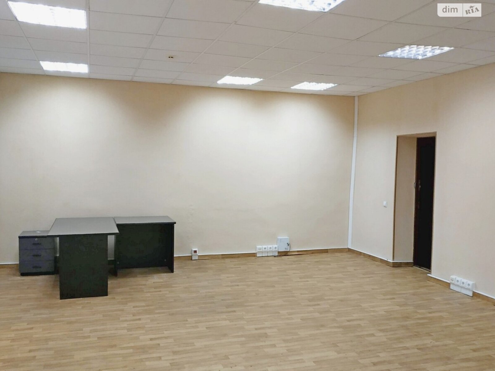 Аренда офисного помещения в Киеве, Мартовская улица, помещений - 4, этаж - 2 фото 1