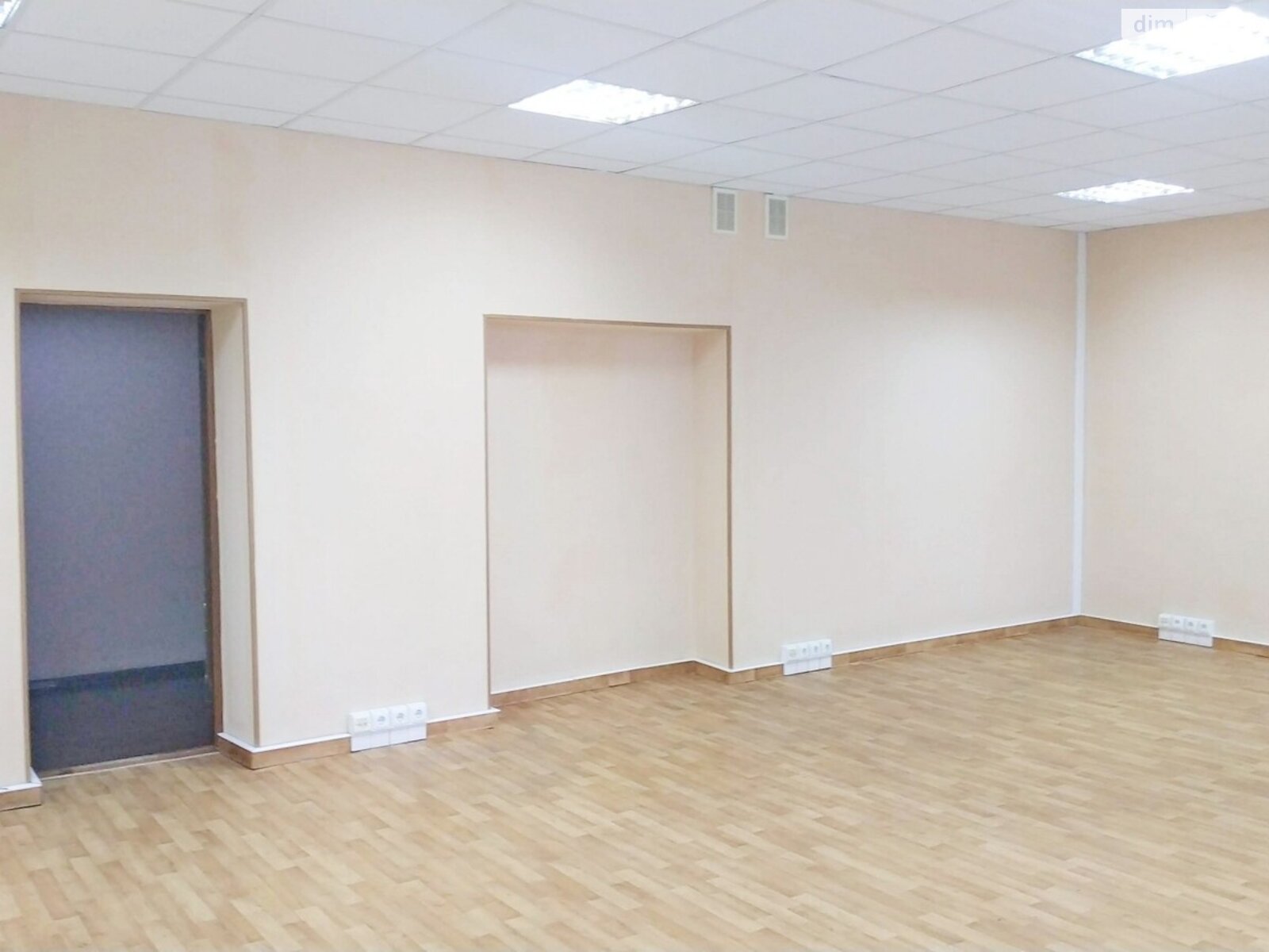 Оренда офісного приміщення в Києві, Березнева вулиця, приміщень - 3, поверх - 2 фото 1 Оренда офісного приміщення в Києві, Березнева вулиця, приміщень - 3, поверх - 2 фото 1
