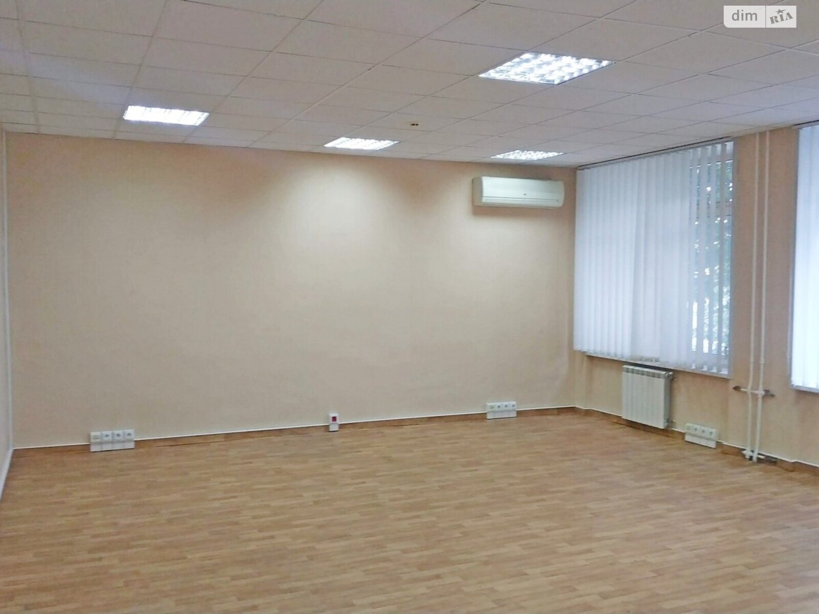 Оренда офісного приміщення в Києві, Березнева вулиця, приміщень - 4, поверх - 2 фото 1 Оренда офісного приміщення в Києві, Березнева вулиця, приміщень - 4, поверх - 2 фото 1