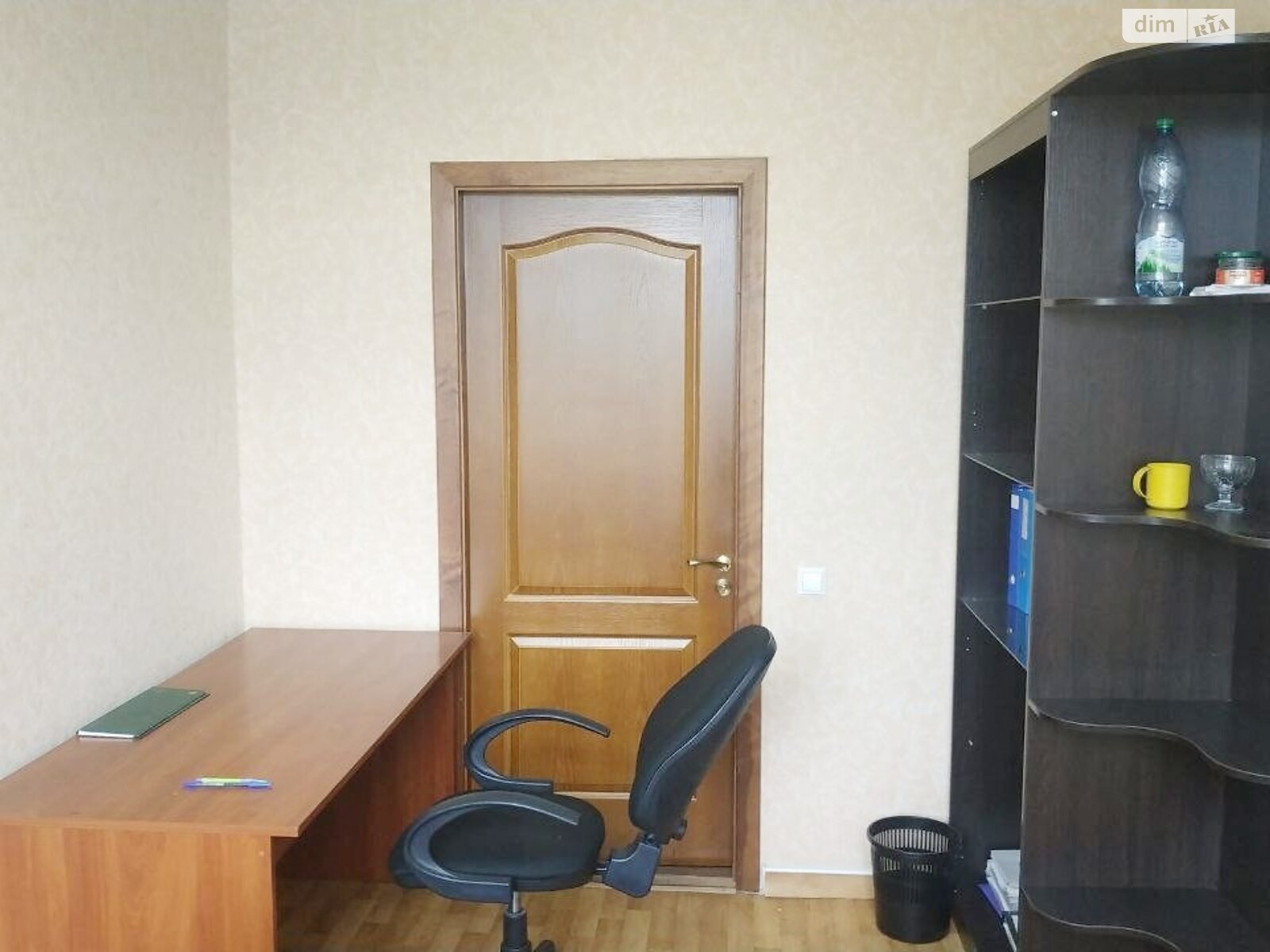 Оренда офісного приміщення в Києві, Березнева вулиця, приміщень - 1, поверх - 3 фото 1 Оренда офісного приміщення в Києві, Березнева вулиця, приміщень - 1, поверх - 3 фото 1