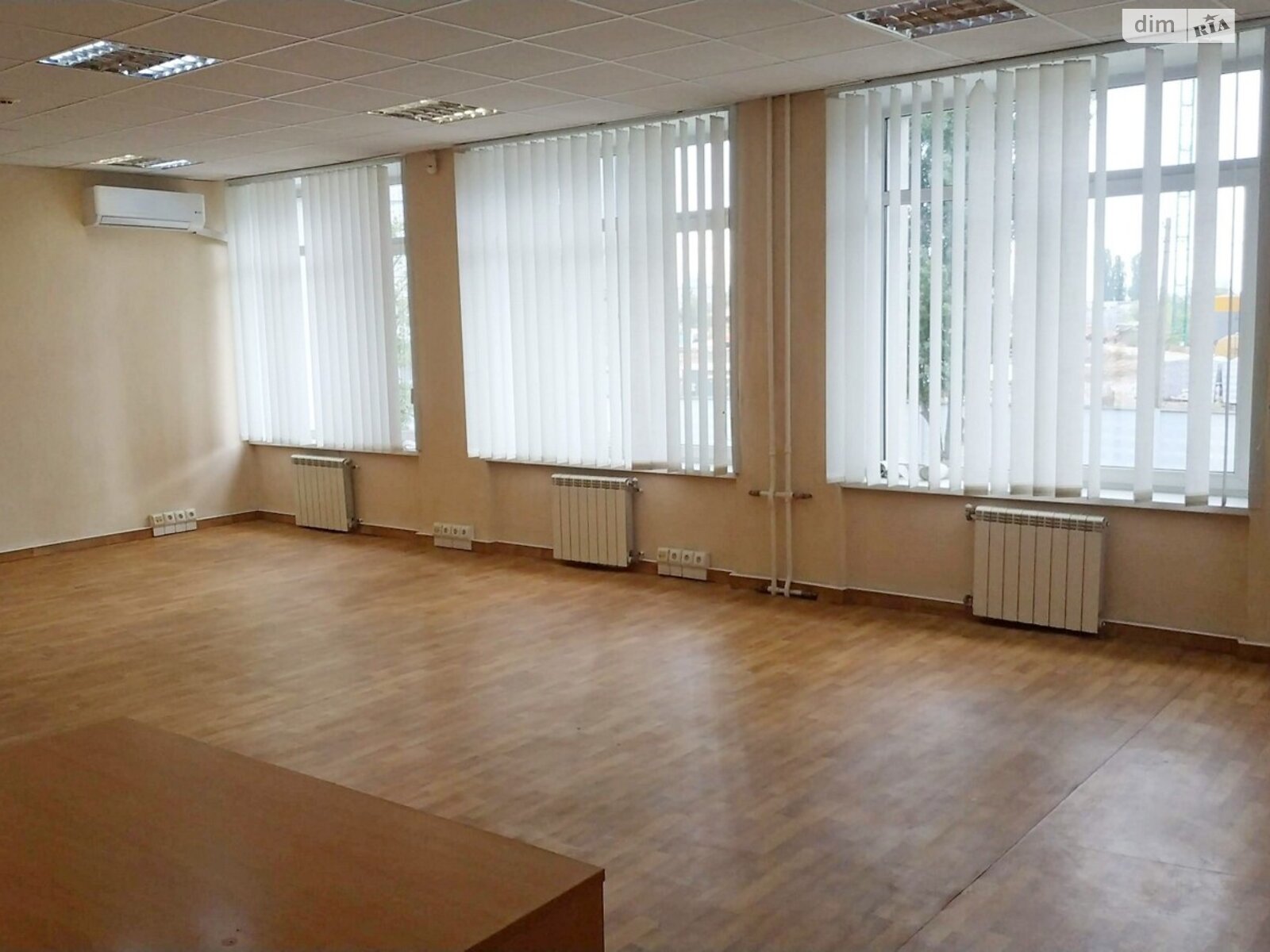 Оренда офісного приміщення в Києві, Березнева вулиця, приміщень - 1, поверх - 2 фото 1 Оренда офісного приміщення в Києві, Березнева вулиця, приміщень - 1, поверх - 2 фото 1