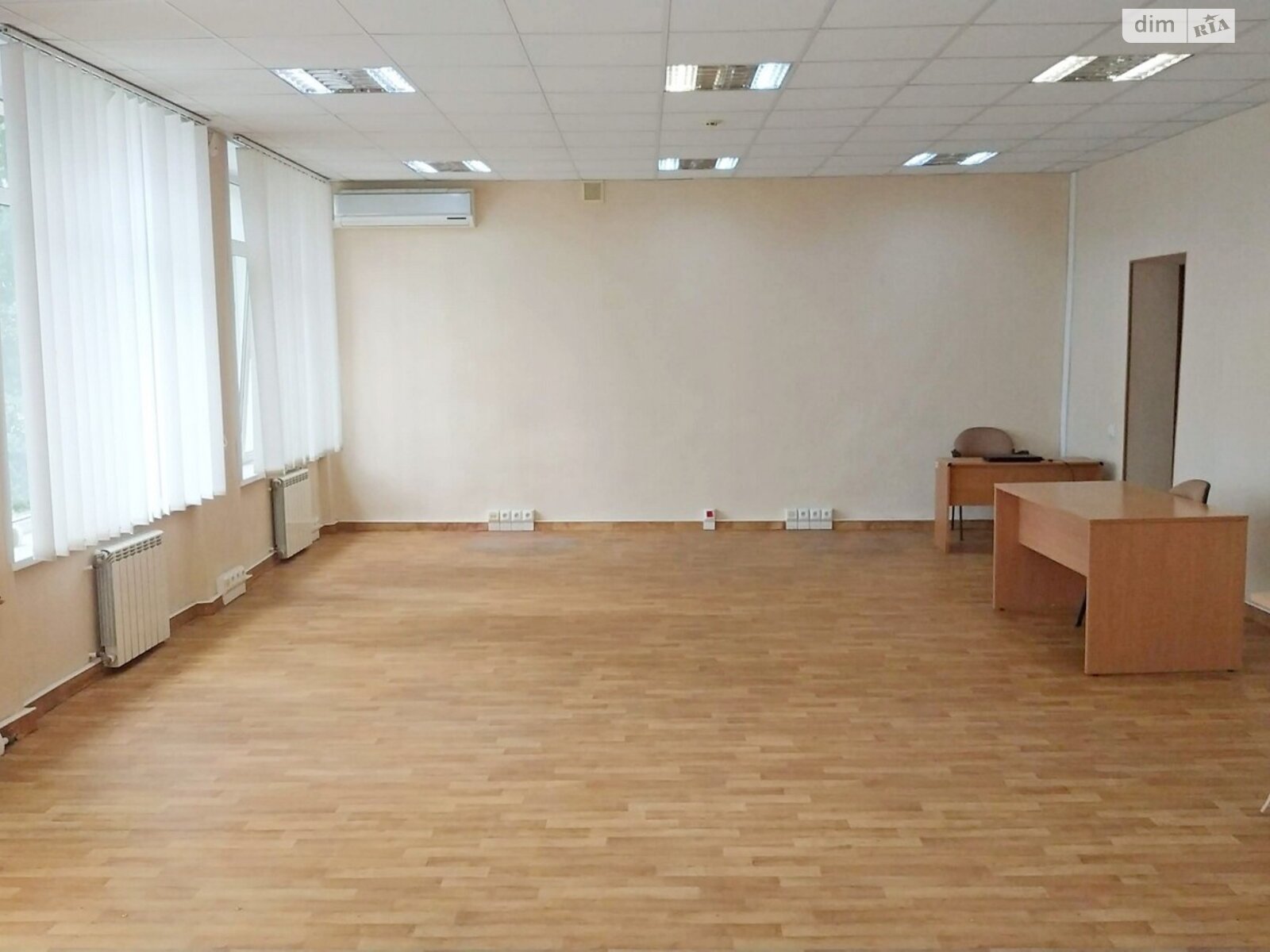 Оренда офісного приміщення в Києві, Березнева вулиця, приміщень - 1, поверх - 2 фото 1 Оренда офісного приміщення в Києві, Березнева вулиця, приміщень - 1, поверх - 2 фото 1