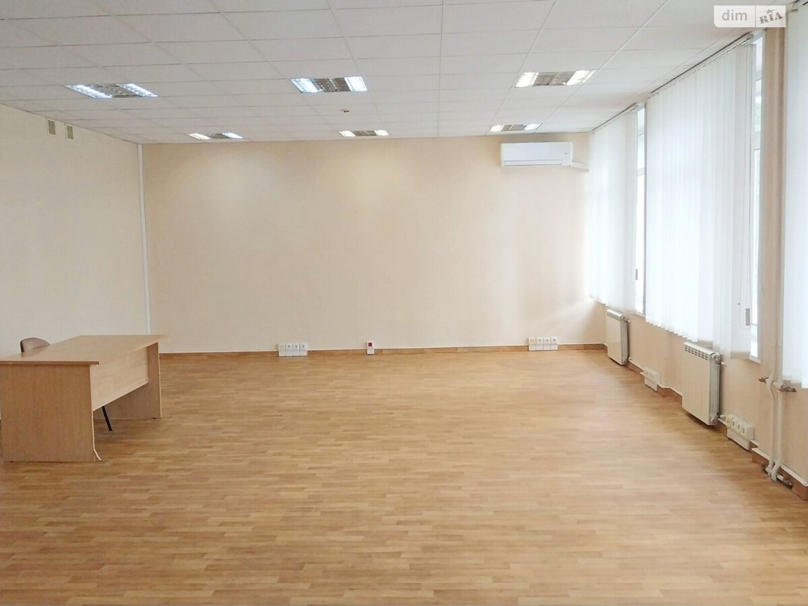 Оренда офісного приміщення в Києві, Березнева вулиця, приміщень - 1, поверх - 2 фото 1 Оренда офісного приміщення в Києві, Березнева вулиця, приміщень - 1, поверх - 2 фото 1