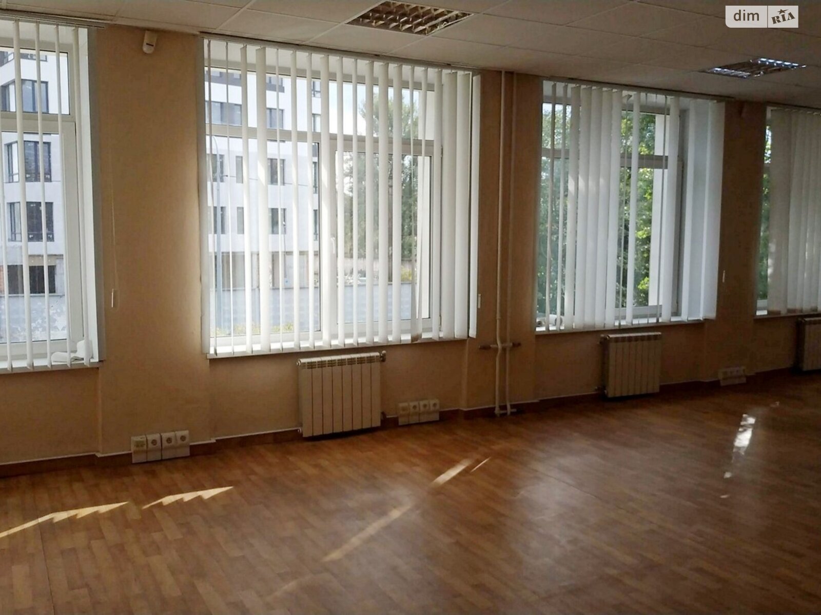 Оренда офісного приміщення в Києві, Березнева вулиця, приміщень - 1, поверх - 2 фото 1 Оренда офісного приміщення в Києві, Березнева вулиця, приміщень - 1, поверх - 2 фото 1