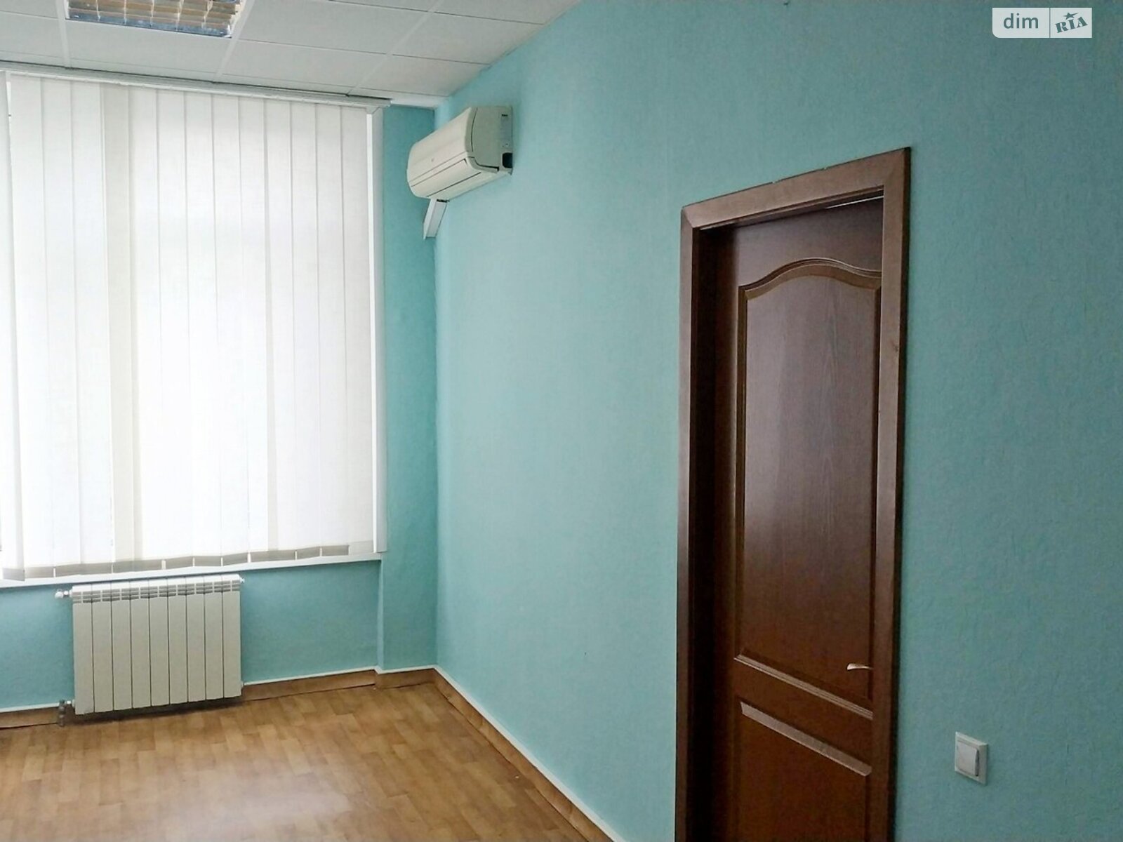 Оренда офісного приміщення в Києві, Березнева вулиця, приміщень - 2, поверх - 3 фото 1 Оренда офісного приміщення в Києві, Березнева вулиця, приміщень - 2, поверх - 3 фото 1