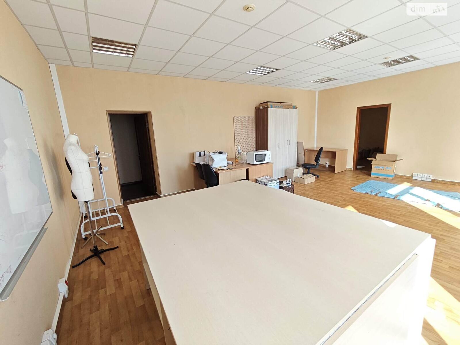 Оренда офісного приміщення в Києві, Березнева вулиця, приміщень - 2, поверх - 2 фото 1 Оренда офісного приміщення в Києві, Березнева вулиця, приміщень - 2, поверх - 2 фото 1