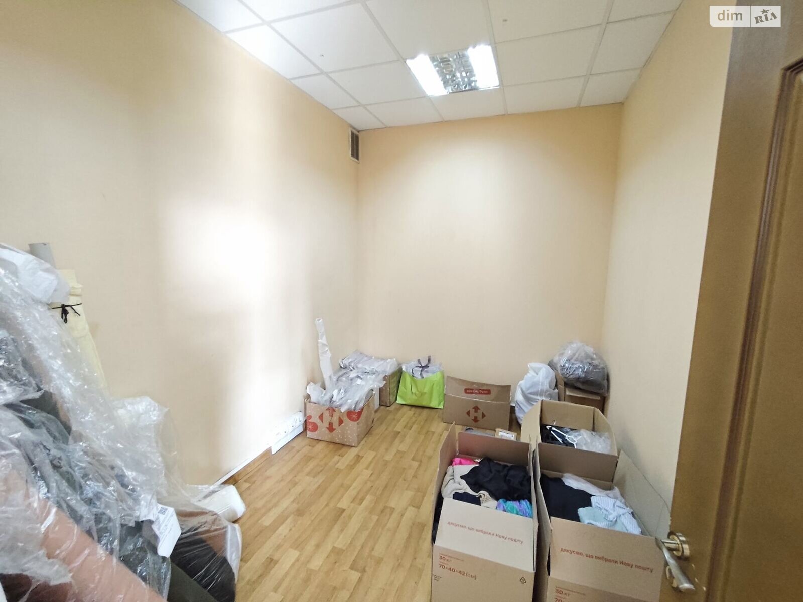 Оренда офісного приміщення в Києві, Березнева вулиця, приміщень - 2, поверх - 2 фото 1 Оренда офісного приміщення в Києві, Березнева вулиця, приміщень - 2, поверх - 2 фото 1