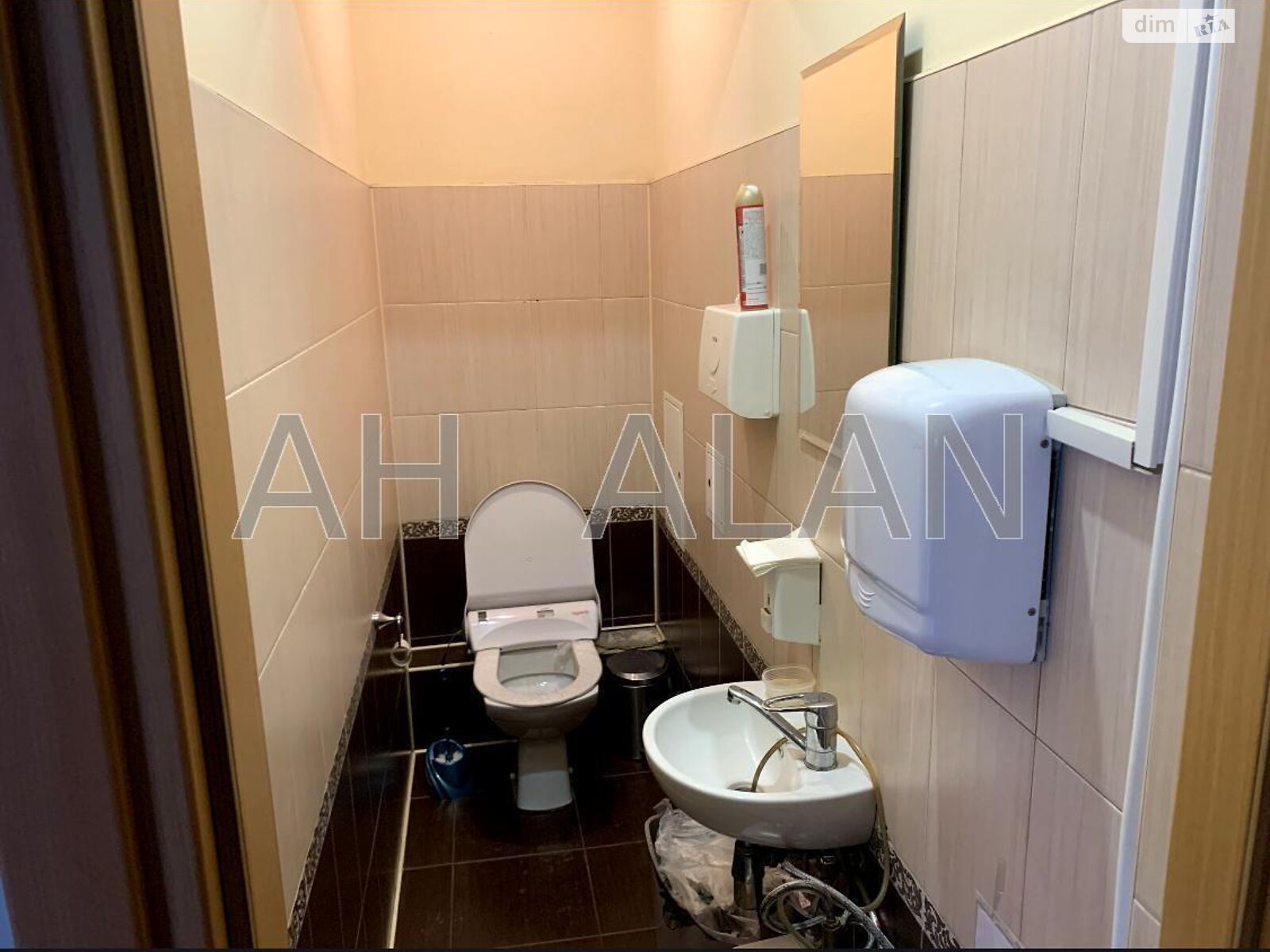 Оренда офісного приміщення в Києві, Раїси Окіпної вулиця, приміщень - 3, поверх - 1 фото 1 Оренда офісного приміщення в Києві, Раїси Окіпної вулиця, приміщень - 3, поверх - 1 фото 1