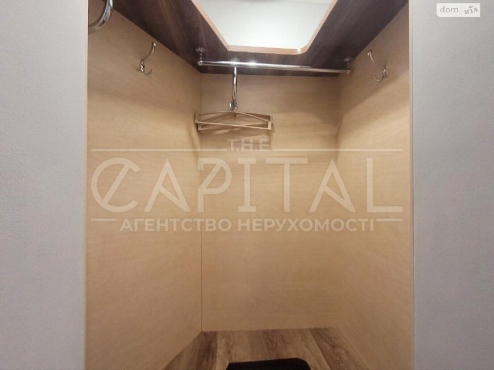 Аренда офисного помещения в Киеве, Антоновича (Горького) улица, помещений - 4, этаж - 4 фото 1 Аренда офисного помещения в Киеве, Антоновича (Горького) улица, помещений - 4, этаж - 4 фото 1