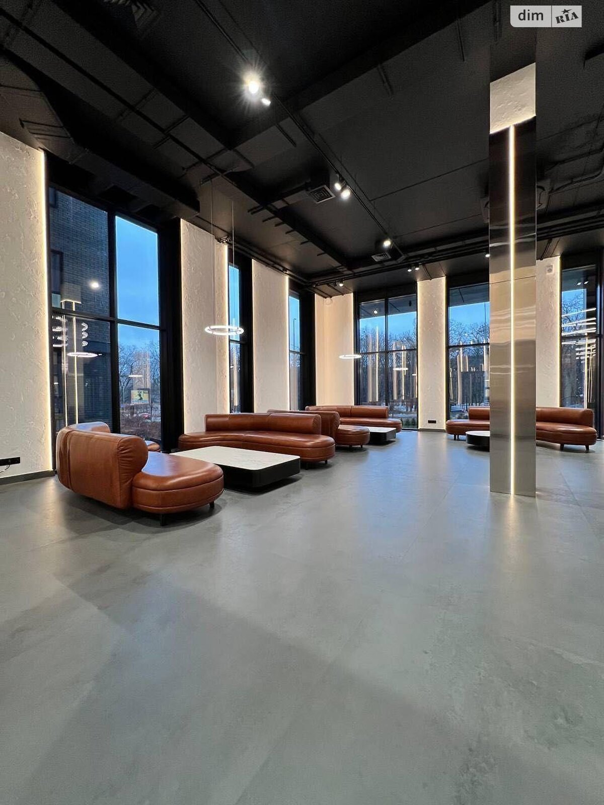 Оренда офісного приміщення в Києві, Красилівська вулиця, приміщень - 1, поверх - 1 фото 1 Оренда офісного приміщення в Києві, Красилівська вулиця, приміщень - 1, поверх - 1 фото 1