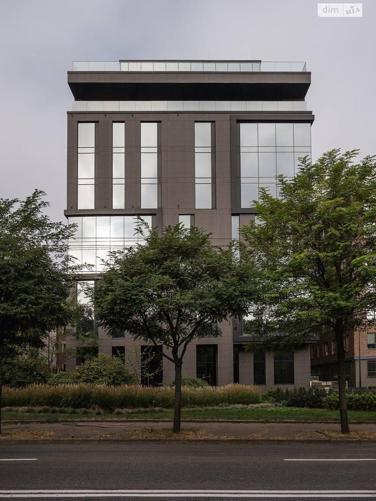 Оренда офісного приміщення в Києві, Красилівська вулиця, приміщень - 1, поверх - 1 фото 1 Оренда офісного приміщення в Києві, Красилівська вулиця, приміщень - 1, поверх - 1 фото 1