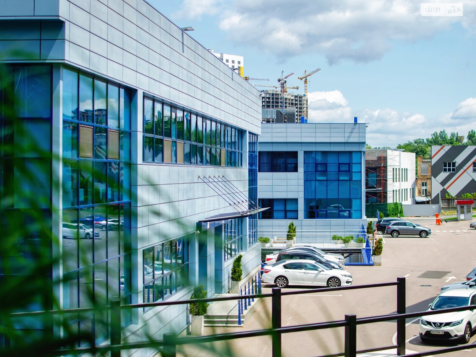 Оренда офісного приміщення в Києві, Охтирський провулок 7, приміщень - 4, поверх - 2 фото 1 Оренда офісного приміщення в Києві, Охтирський провулок 7, приміщень - 4, поверх - 2 фото 1