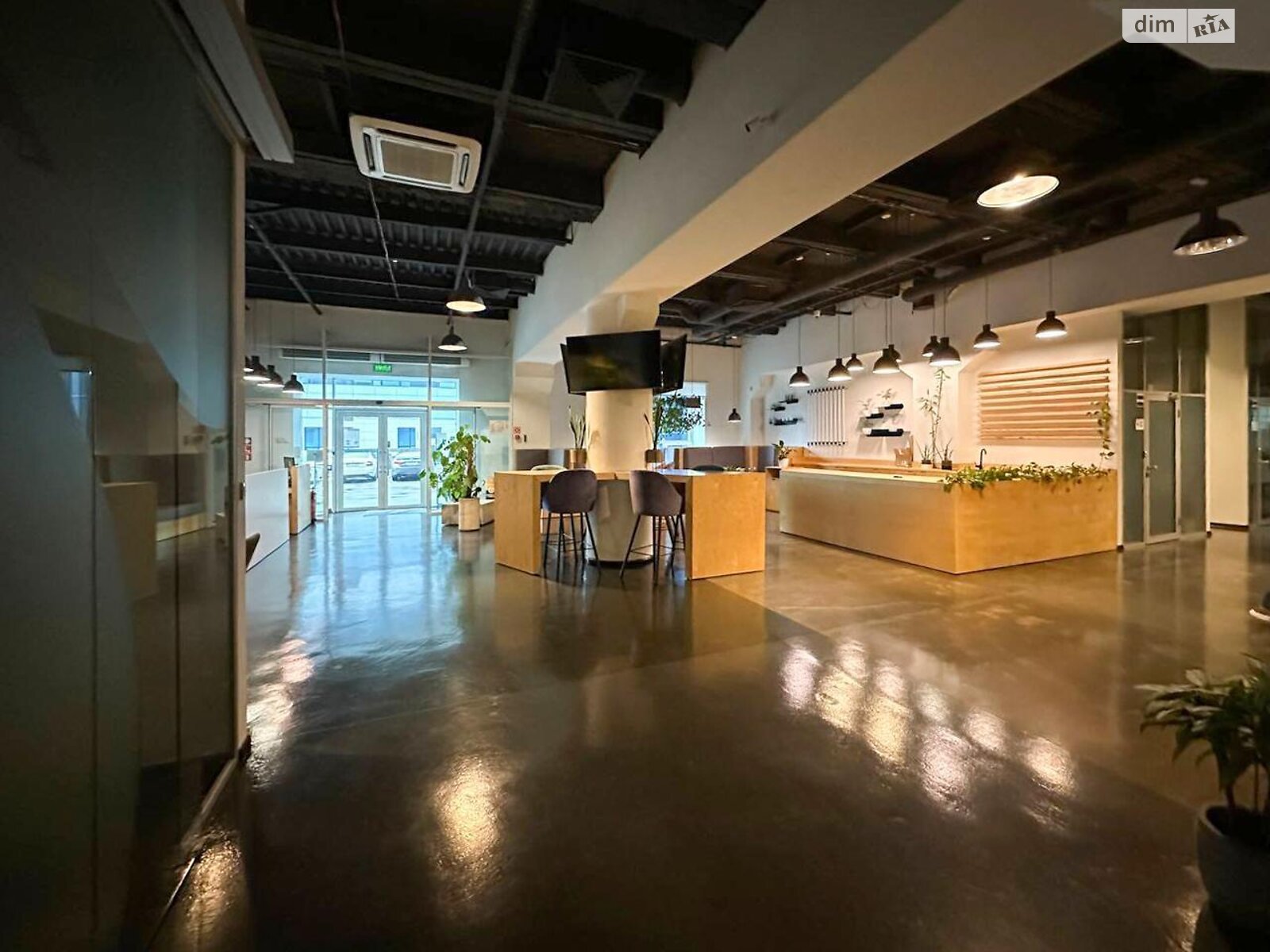 Аренда офисного помещения в Киеве, Охтырский переулок 7, помещений - 22, этаж - 1 фото 1