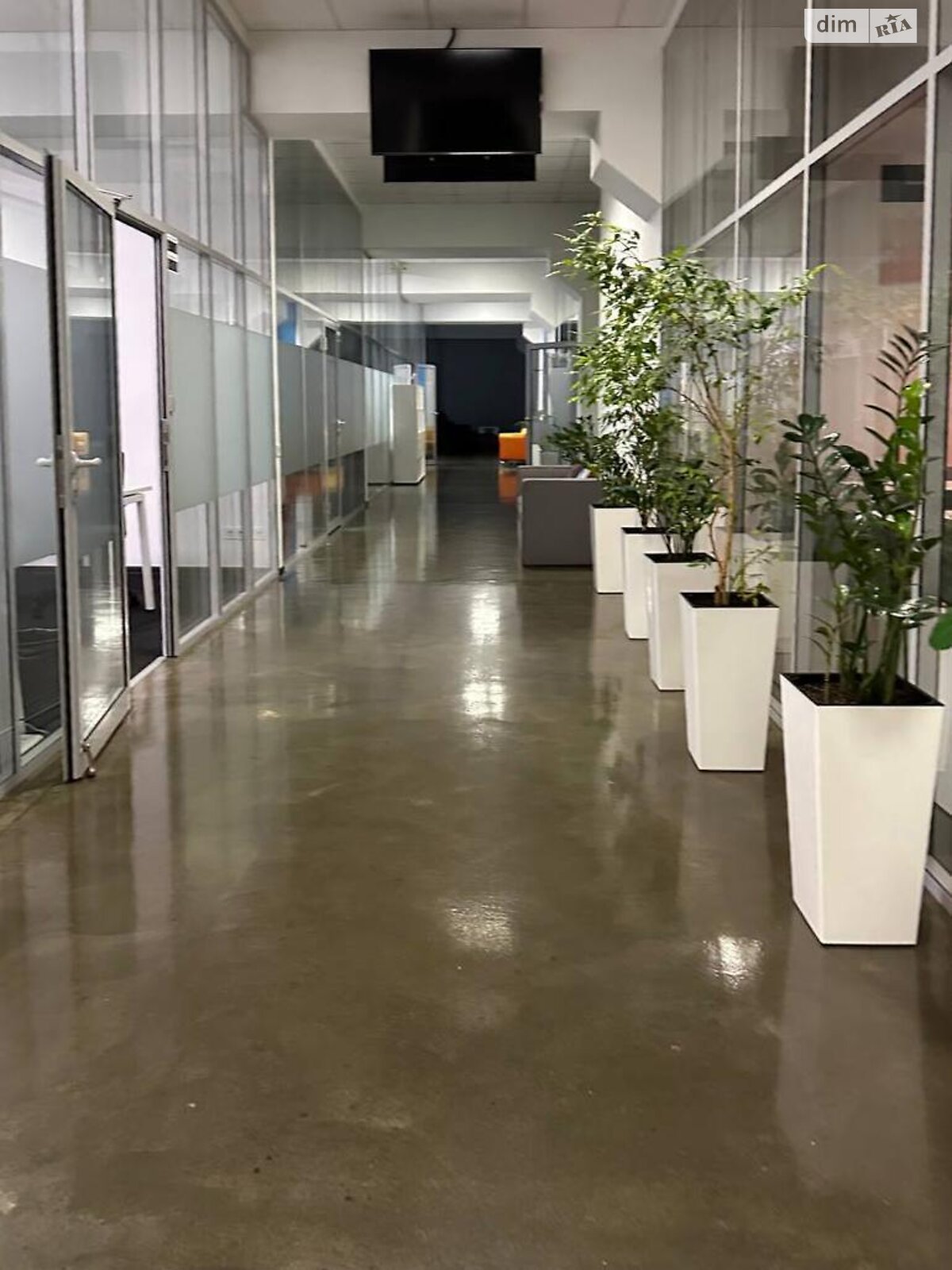 Аренда офисного помещения в Киеве, Охтырский переулок 7, помещений - 22, этаж - 1 фото 1