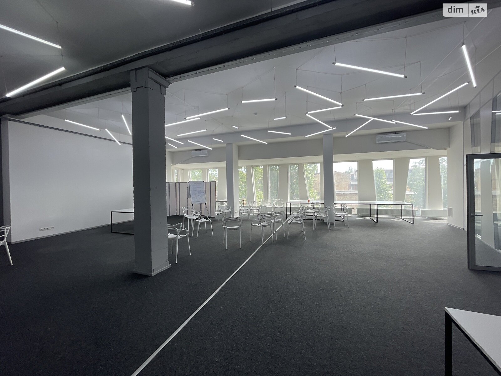 Аренда офисного помещения в Киеве, Васильковская улица 30, помещений - 3, этаж - 3 фото 1 Аренда офисного помещения в Киеве, Васильковская улица 30, помещений - 3, этаж - 3 фото 1