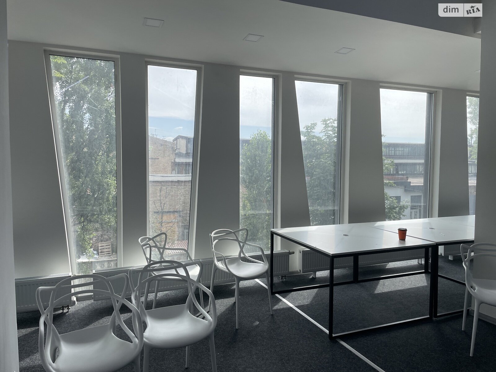 Аренда офисного помещения в Киеве, Васильковская улица 30, помещений - 3, этаж - 3 фото 1 Аренда офисного помещения в Киеве, Васильковская улица 30, помещений - 3, этаж - 3 фото 1