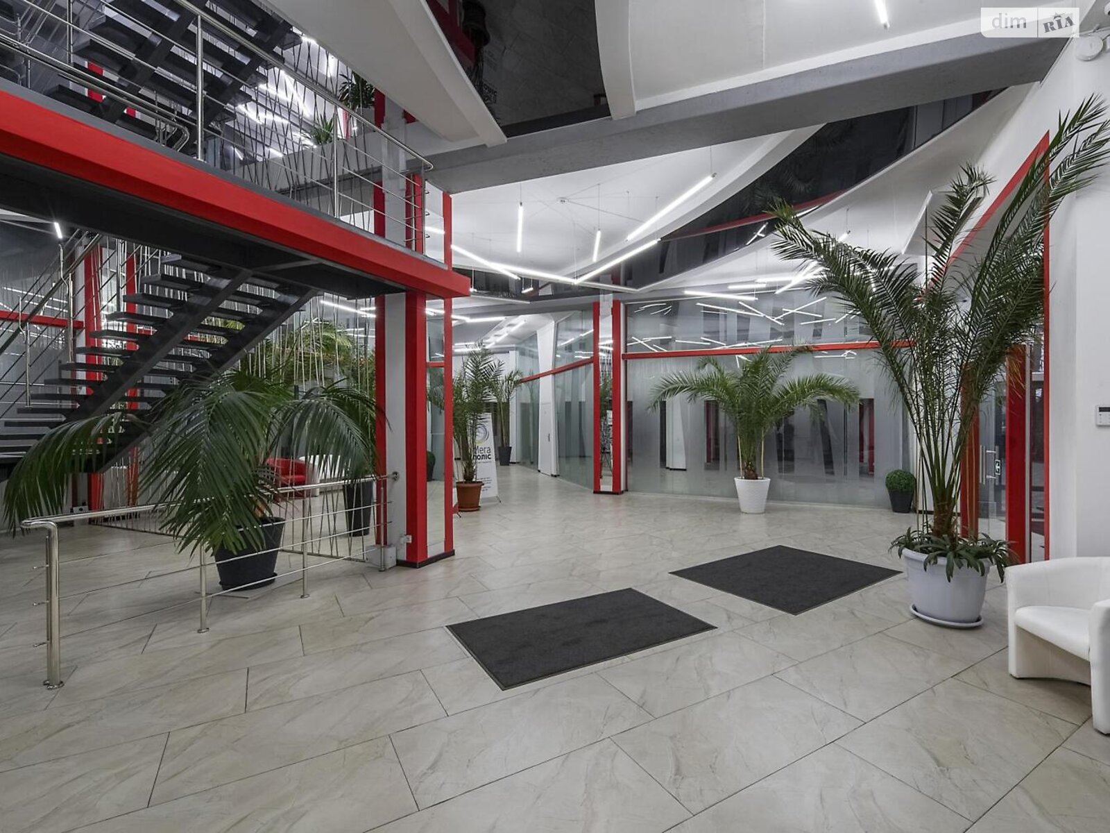 Аренда офисного помещения в Киеве, Васильковская улица 30, помещений - 3, этаж - 3 фото 1 Аренда офисного помещения в Киеве, Васильковская улица 30, помещений - 3, этаж - 3 фото 1