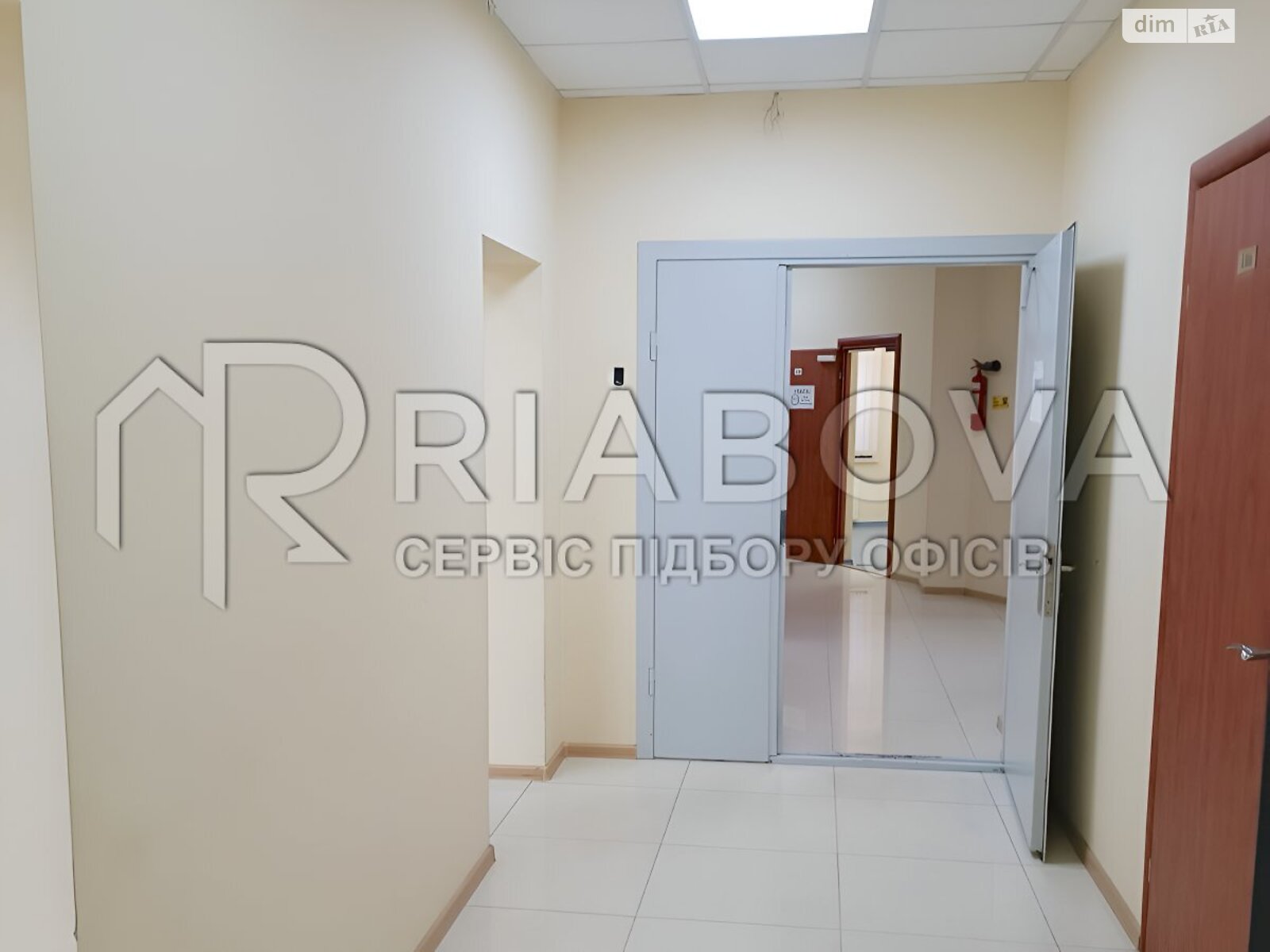 Аренда офисного помещения в Киеве, 40-летия Октября проспект, помещений - 1, этаж - 1 фото 1
