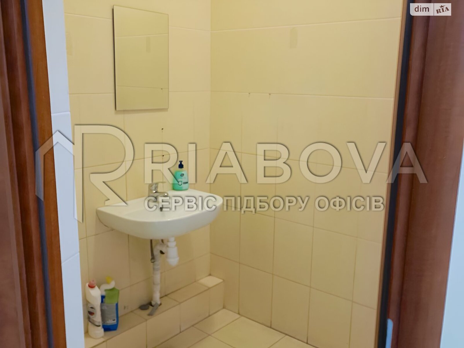 Аренда офисного помещения в Киеве, 40-летия Октября проспект, помещений - 1, этаж - 1 фото 1