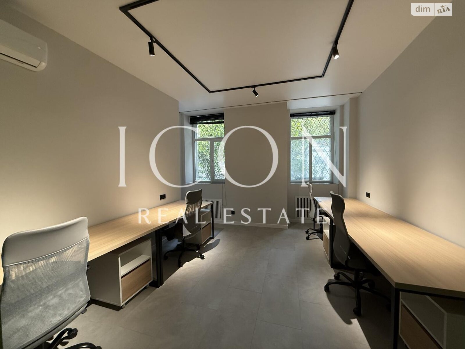 Аренда офисного помещения в Киеве, Богдана Хмельницкого улица 9, помещений - 4, этаж - 1 фото 1