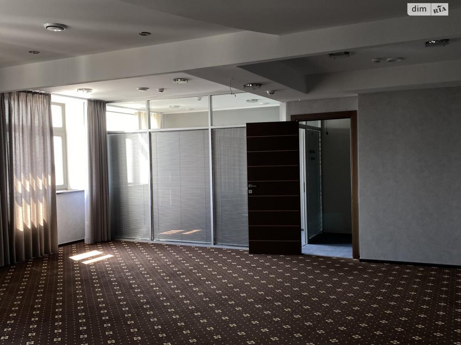 Оренда офісного приміщення в Києві, Велика Васильківська вулиця 72, приміщень - 7, поверх - 24 фото 1 Оренда офісного приміщення в Києві, Велика Васильківська вулиця 72, приміщень - 7, поверх - 24 фото 1