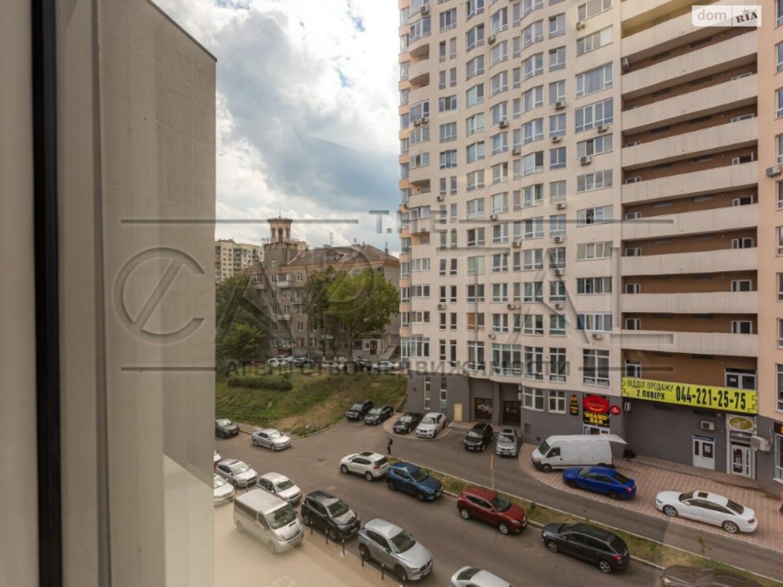 Аренда офисного помещения в Киеве, Голосеевский переулок 42, помещений - 15, этаж - 4 фото 1