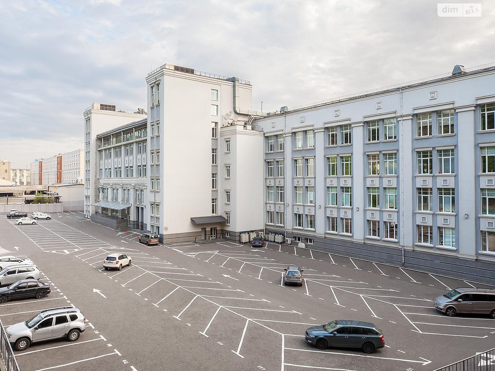 Оренда офісного приміщення в Києві, Миколи Кравченка вулиця 4Б, приміщень - 5, поверх - 4 фото 1 Оренда офісного приміщення в Києві, Миколи Кравченка вулиця 4Б, приміщень - 5, поверх - 4 фото 1