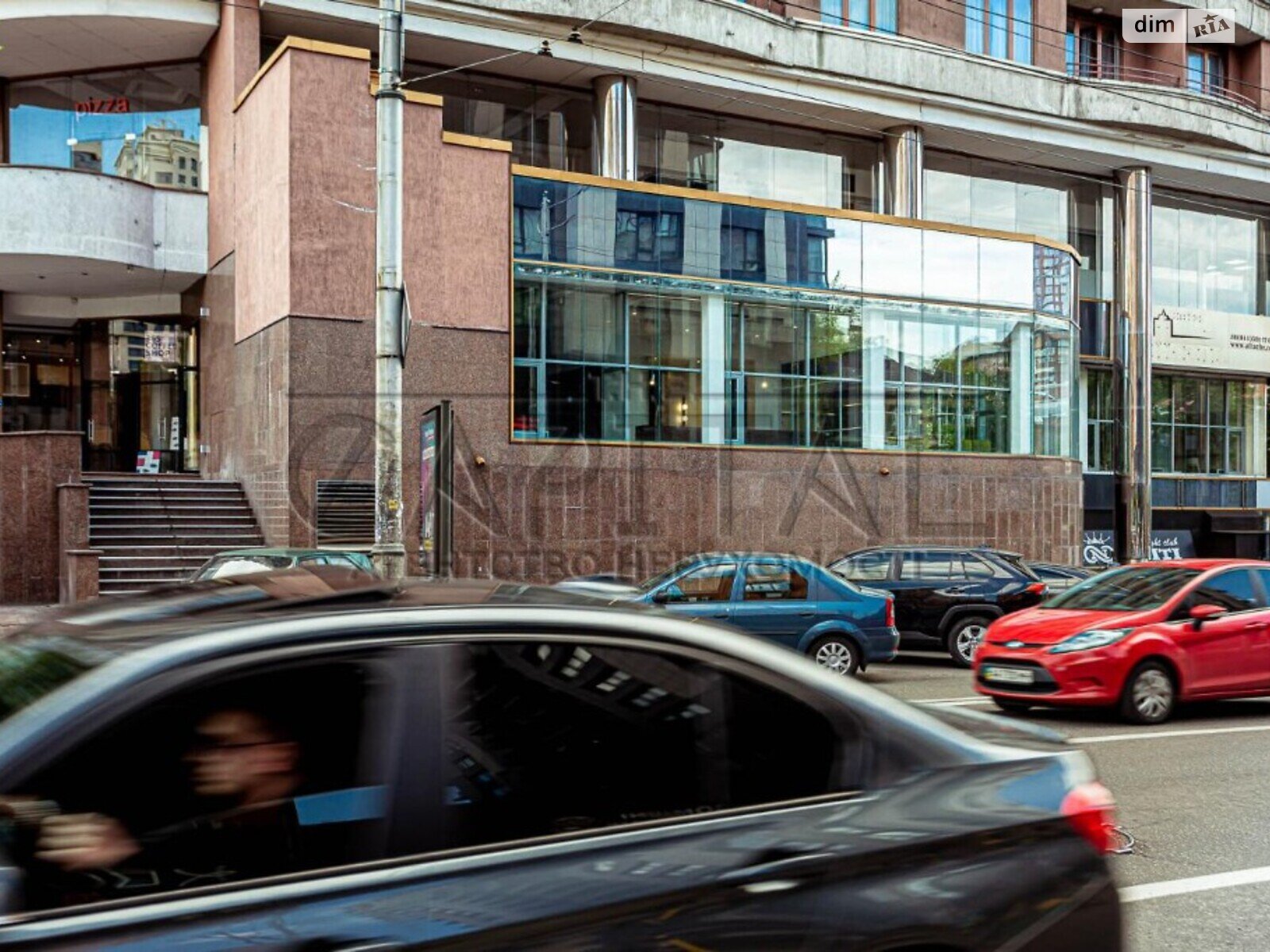 Аренда офисного помещения в Киеве, Жилянская улица 59, помещений - 7, этаж - 1 фото 1