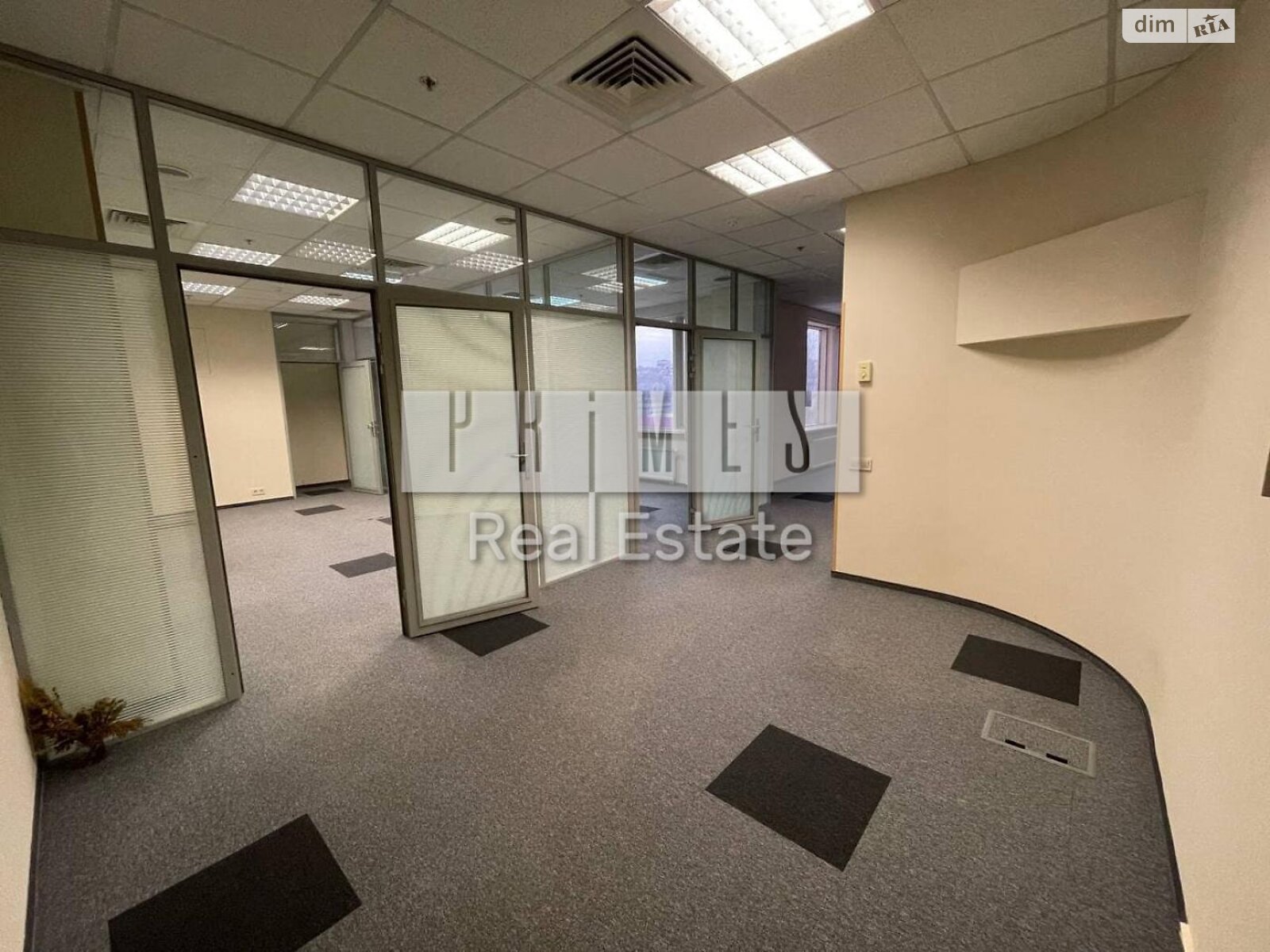 Аренда офисного помещения в Киеве, Жилянская улица 75, помещений - 1, этаж - 5 фото 1