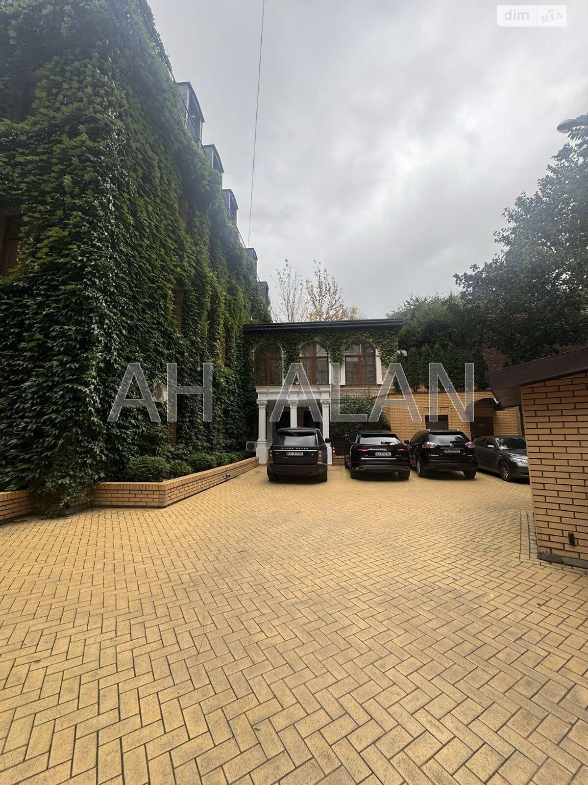 Аренда офисного помещения в Киеве, Жилянская улица, помещений - 22, этаж - 1 фото 1 Аренда офисного помещения в Киеве, Жилянская улица, помещений - 22, этаж - 1 фото 1