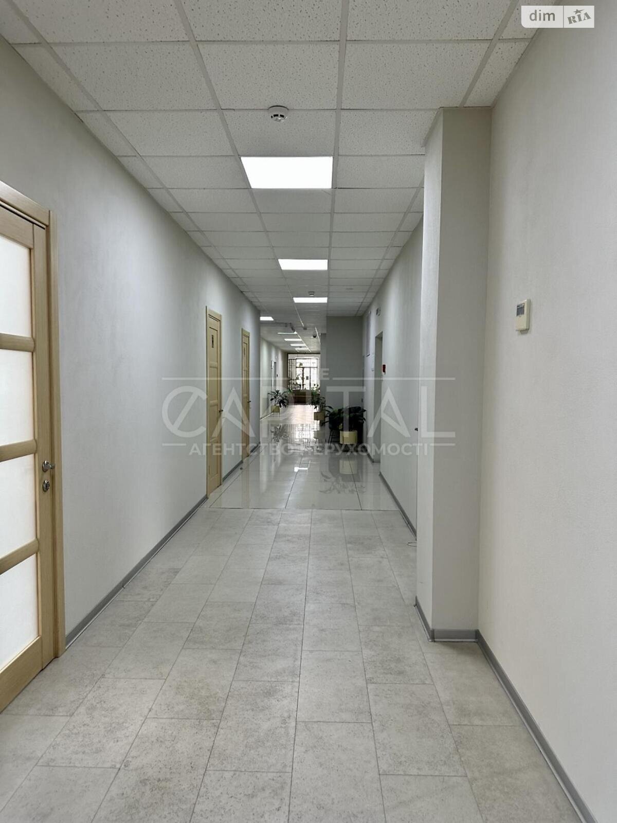 Аренда офисного помещения в Киеве, Моторный переулок 5, помещений - 16, этаж - 3 фото 1