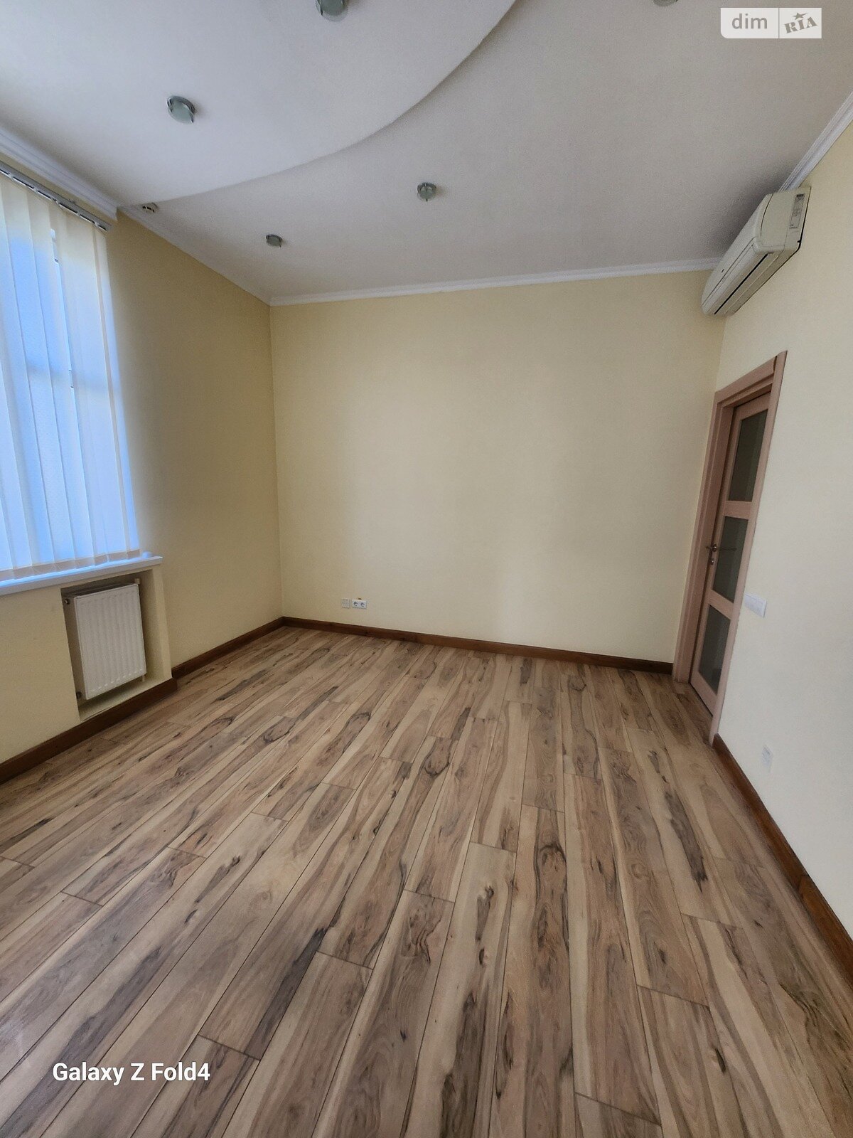 Оренда офісного приміщення в Києві, Саксаганського вулиця, приміщень - 30, поверх - 1 фото 1 Оренда офісного приміщення в Києві, Саксаганського вулиця, приміщень - 30, поверх - 1 фото 1