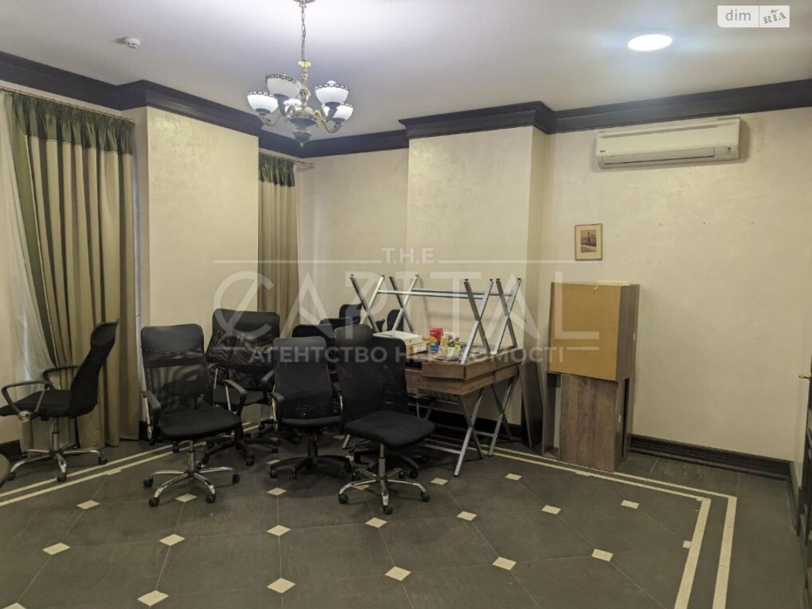Аренда офисного помещения в Киеве, Владимирская улица 61Б, помещений - 6, этаж - 1 фото 1