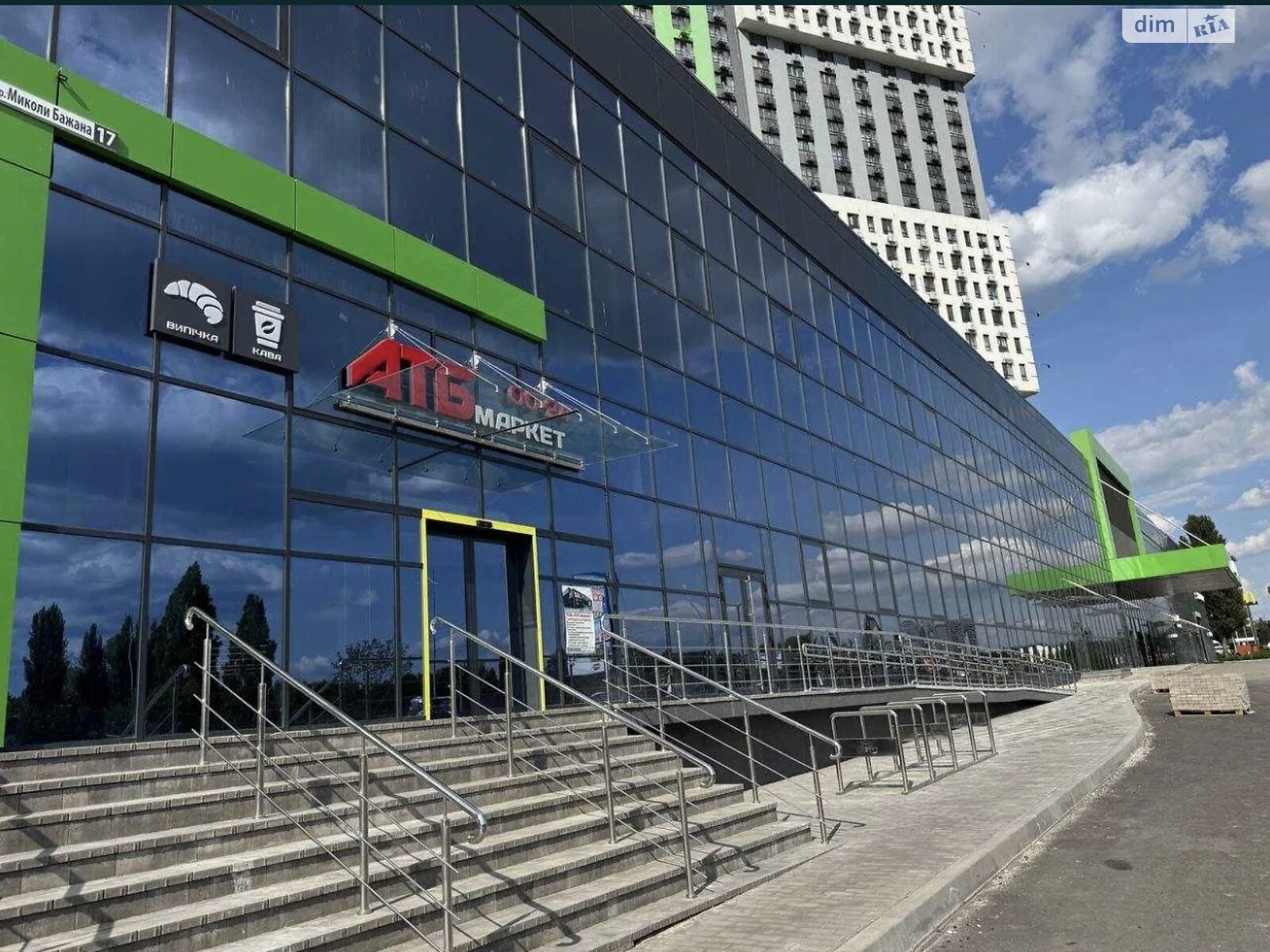 Аренда офисного помещения в Киеве, Николая Бажана проспект 17, помещений - 1, этаж - 2 фото 1 Аренда офисного помещения в Киеве, Николая Бажана проспект 17, помещений - 1, этаж - 2 фото 1