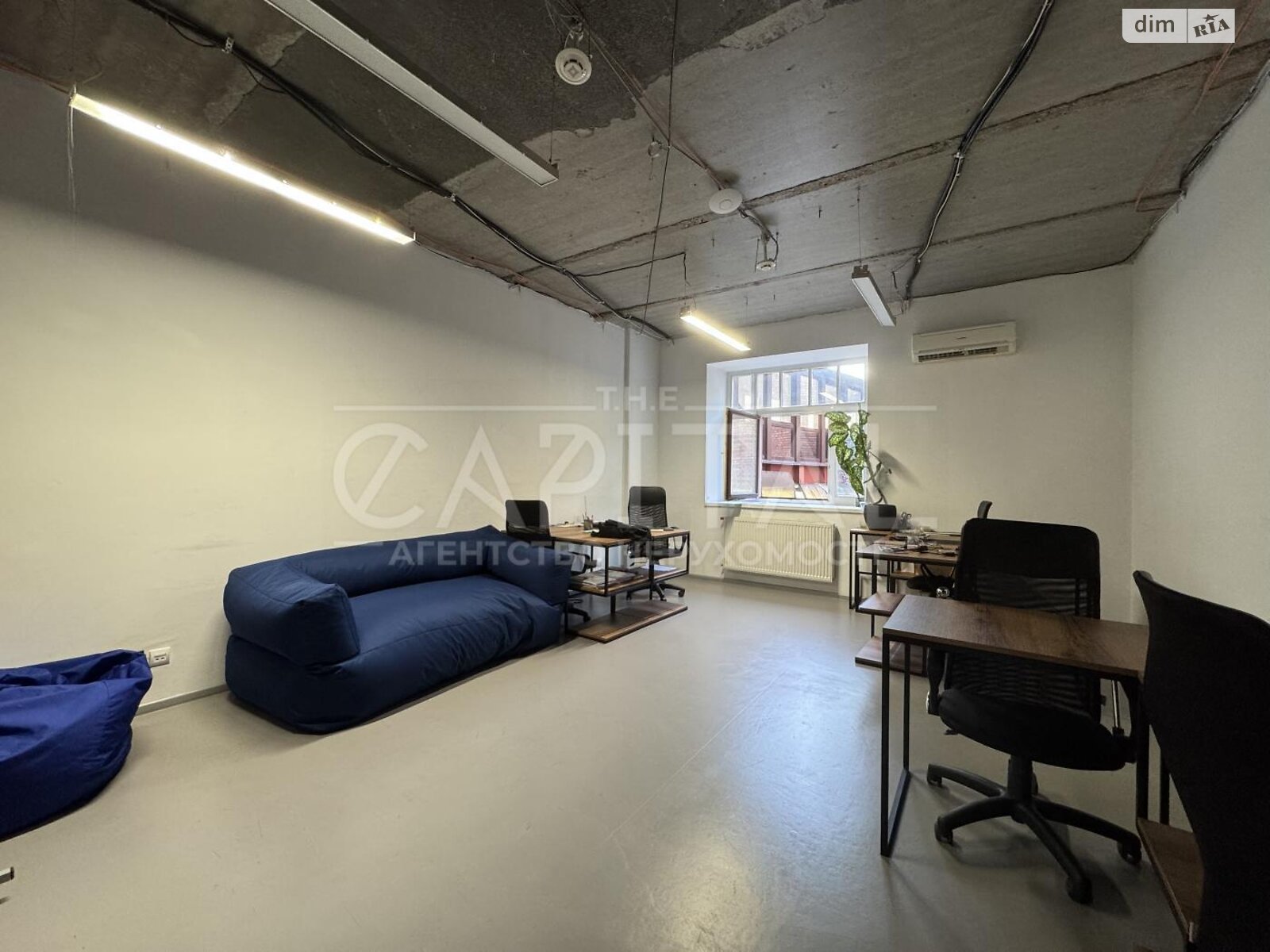 Аренда офисного помещения в Киеве, Ирининская улица, помещений -, этаж - 1 фото 1 Аренда офисного помещения в Киеве, Ирининская улица, помещений -, этаж - 1 фото 1