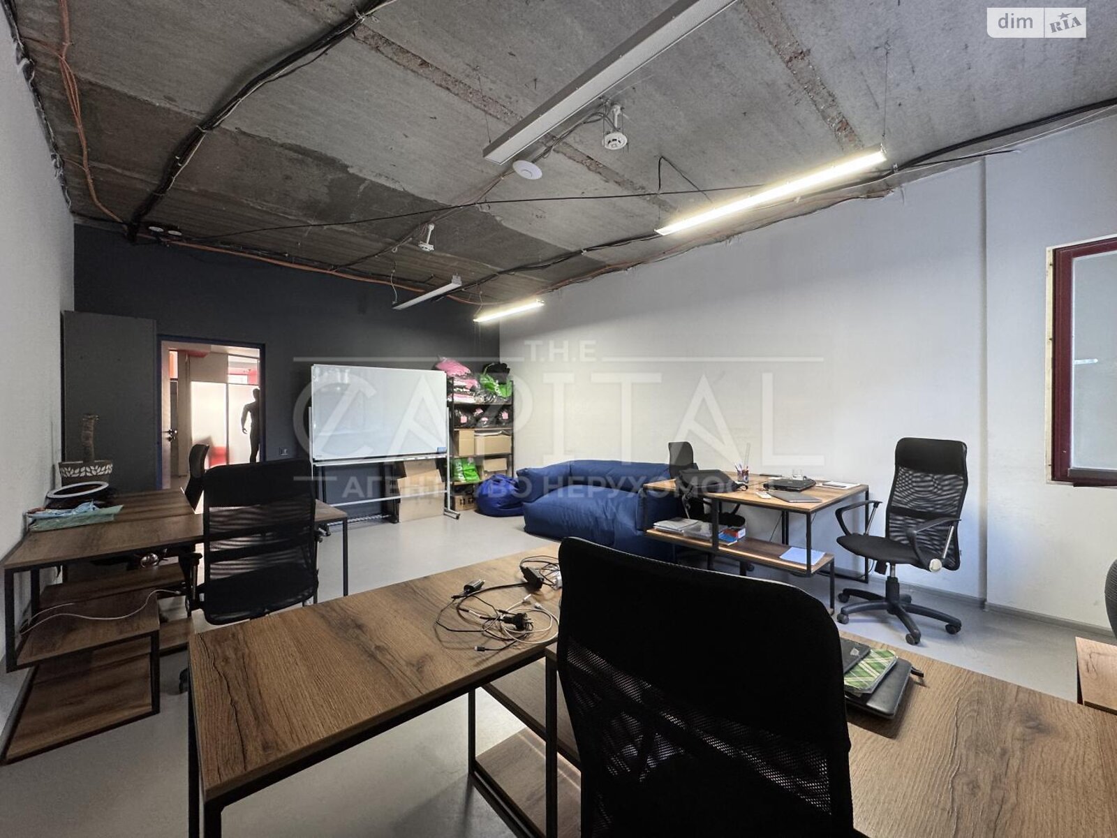 Аренда офисного помещения в Киеве, Ирининская улица, помещений -, этаж - 1 фото 1 Аренда офисного помещения в Киеве, Ирининская улица, помещений -, этаж - 1 фото 1