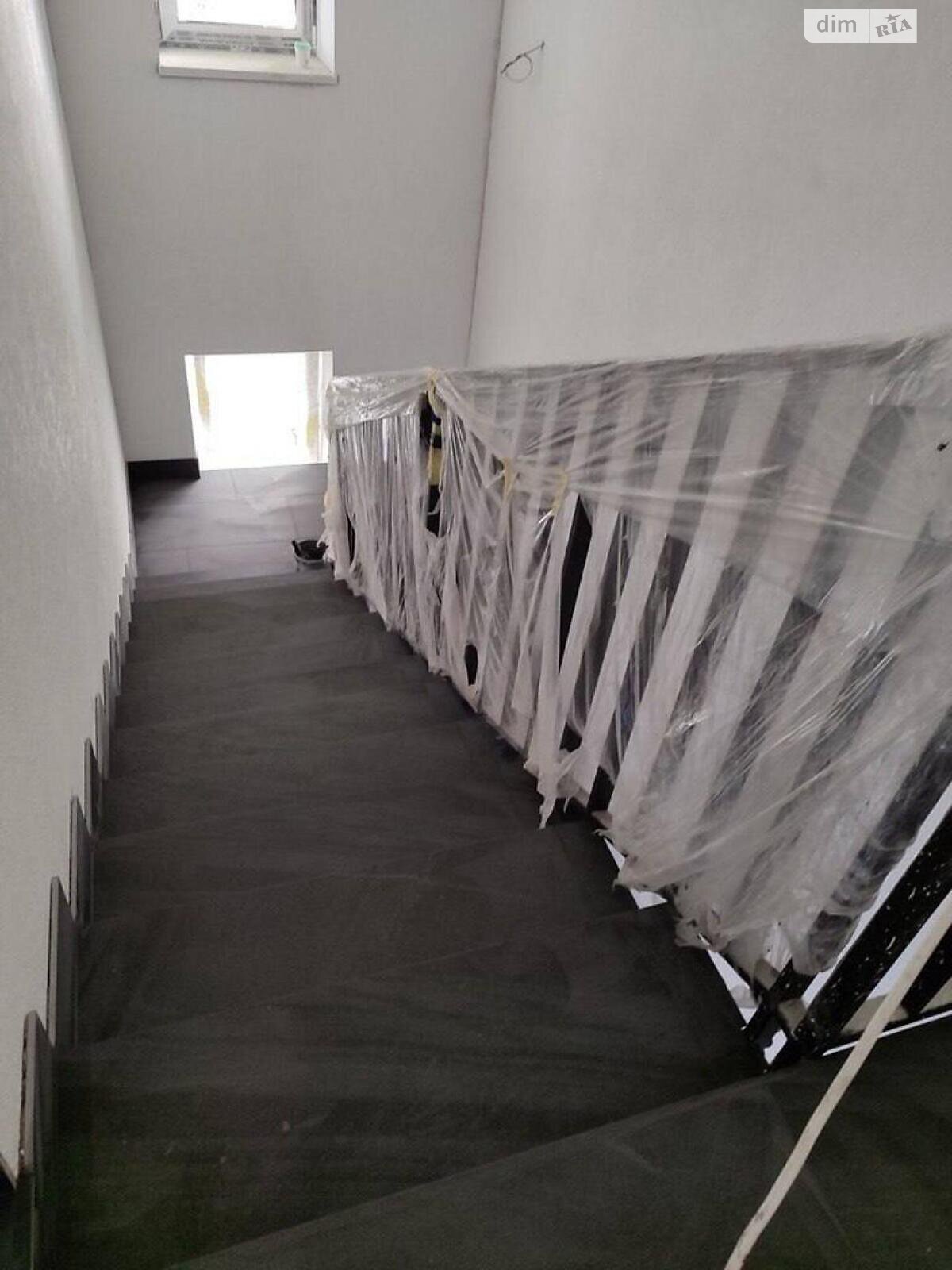 Аренда офисного помещения в Киеве, Ивана Франко улица 26, помещений - 10, этаж - 1 фото 1 Аренда офисного помещения в Киеве, Ивана Франко улица 26, помещений - 10, этаж - 1 фото 1