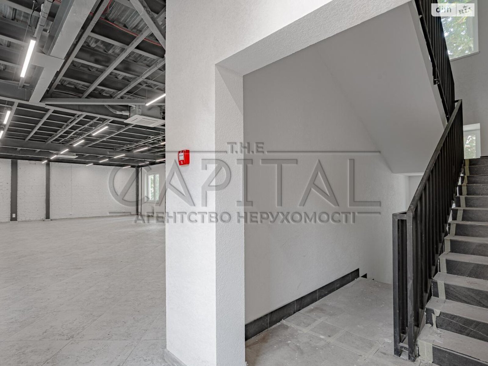 Аренда офисного помещения в Киеве, Ивана Франко улица 26, помещений - 10, этаж - 1 фото 1 Аренда офисного помещения в Киеве, Ивана Франко улица 26, помещений - 10, этаж - 1 фото 1