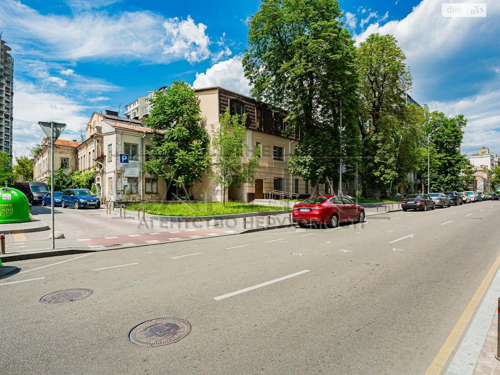 Аренда офисного помещения в Киеве, Ивана Франко улица 26, помещений - 10, этаж - 1 фото 1 Аренда офисного помещения в Киеве, Ивана Франко улица 26, помещений - 10, этаж - 1 фото 1