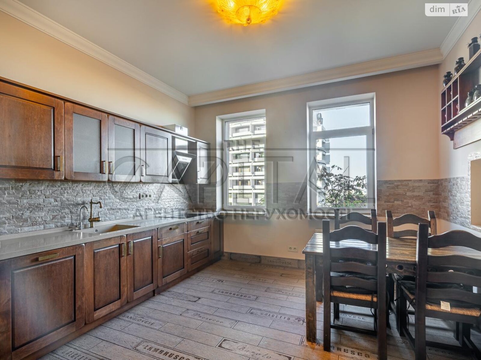 Аренда офисного помещения в Киеве, Ивана Мазепы (Январского Восстания) улица 16, помещений - 5, этаж - 5 фото 1 Аренда офисного помещения в Киеве, Ивана Мазепы (Январского Восстания) улица 16, помещений - 5, этаж - 5 фото 1