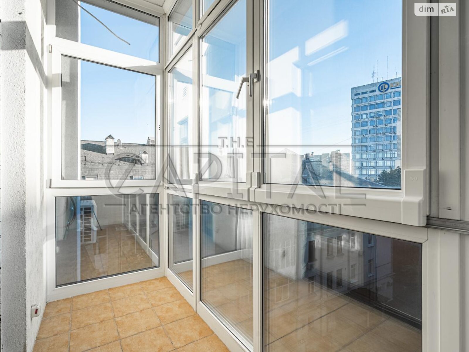 Аренда офисного помещения в Киеве, Ивана Мазепы (Январского Восстания) улица 16, помещений - 5, этаж - 5 фото 1 Аренда офисного помещения в Киеве, Ивана Мазепы (Январского Восстания) улица 16, помещений - 5, этаж - 5 фото 1