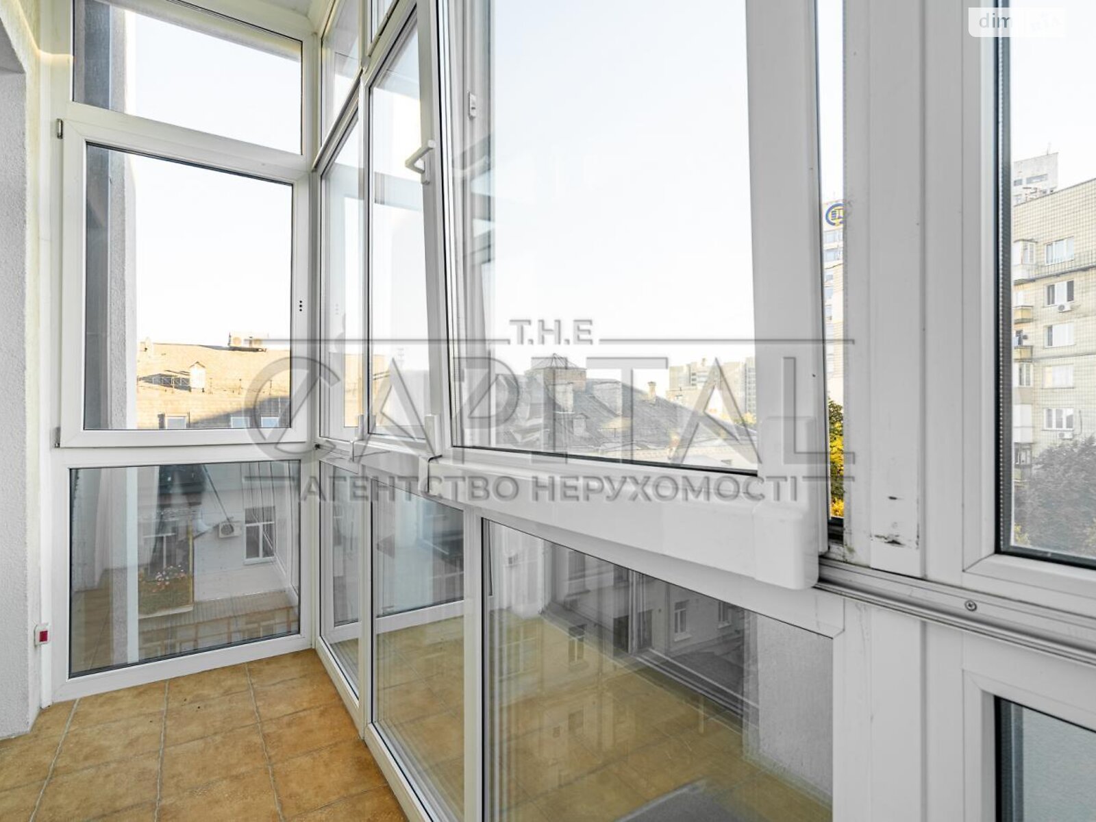 Аренда офисного помещения в Киеве, Ивана Мазепы (Январского Восстания) улица 16, помещений - 5, этаж - 5 фото 1 Аренда офисного помещения в Киеве, Ивана Мазепы (Январского Восстания) улица 16, помещений - 5, этаж - 5 фото 1