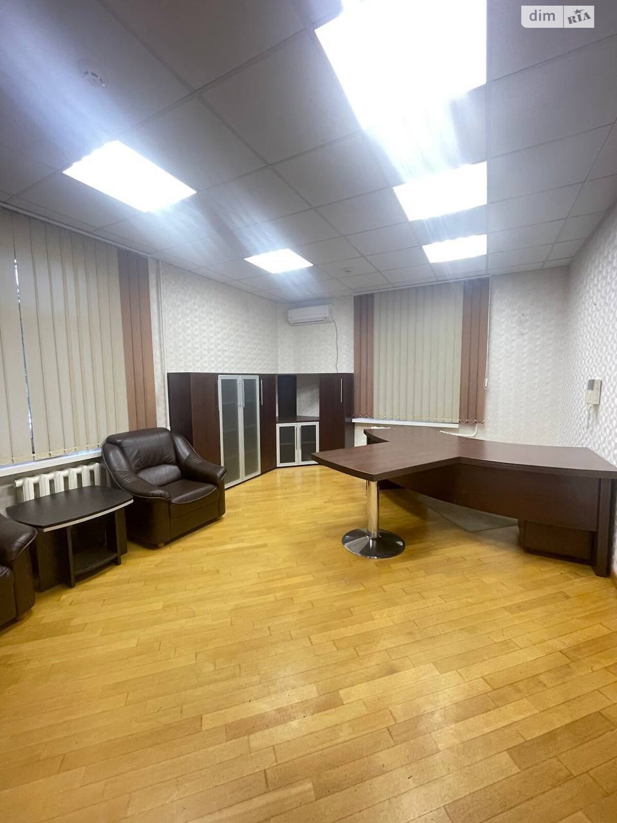 Аренда офисного помещения в Киеве, Николая Галего улица 5, помещений -, этаж - 1 фото 1