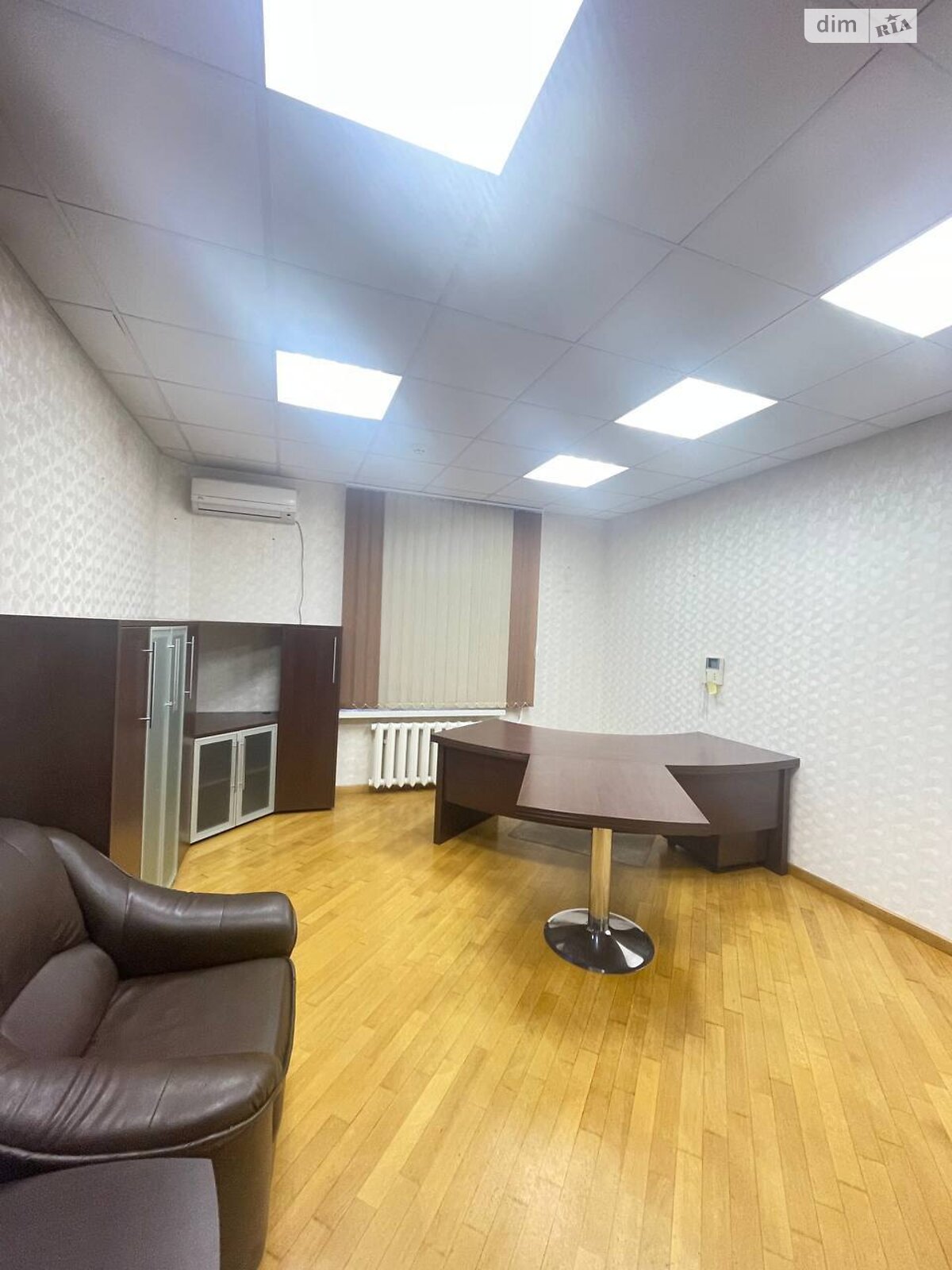 Аренда офисного помещения в Киеве, Николая Галего улица 5, помещений -, этаж - 1 фото 1
