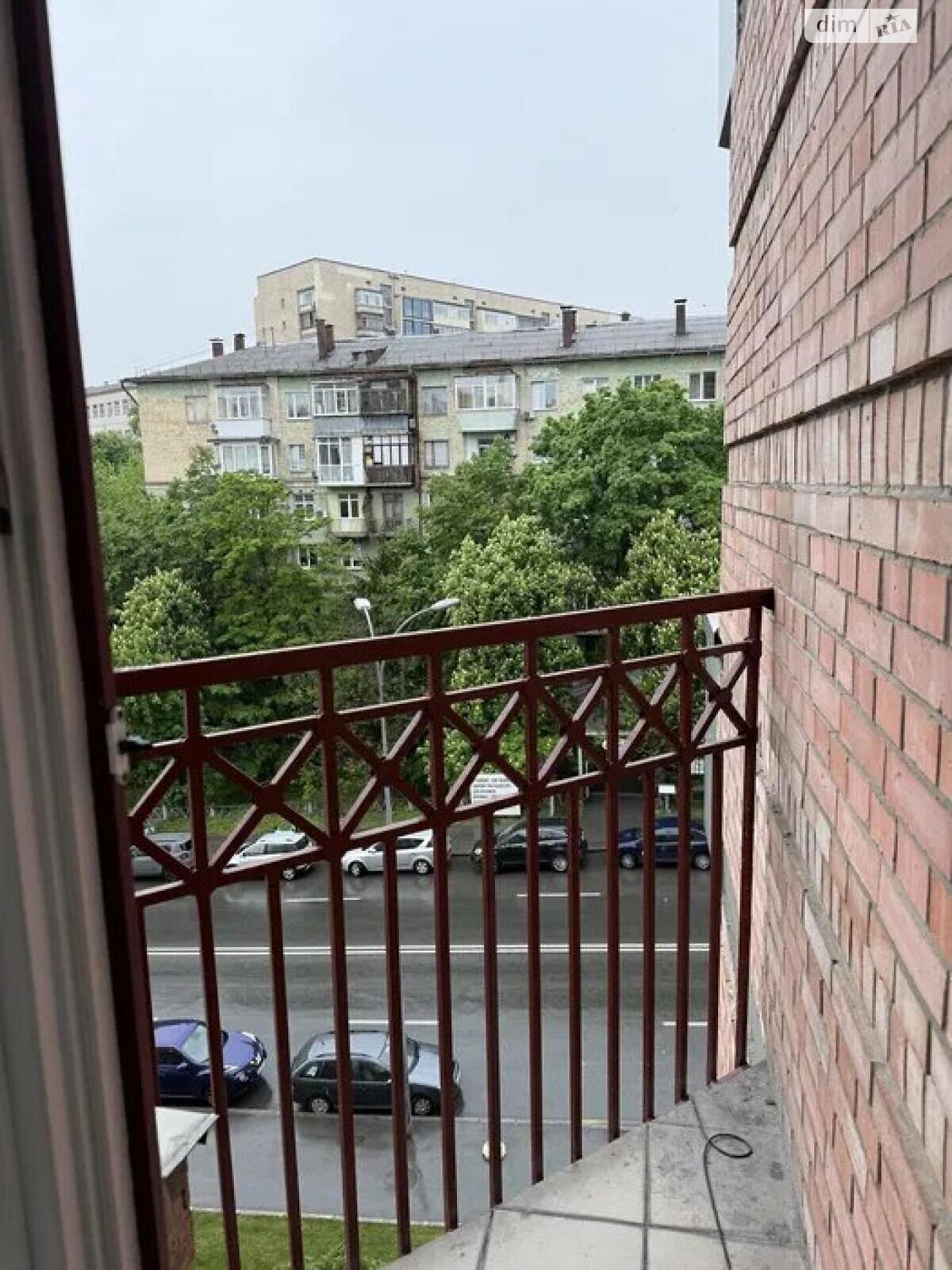 Аренда офисного помещения в Киеве, Кловский спуск 5, помещений - 7, этаж - 2 фото 1 Аренда офисного помещения в Киеве, Кловский спуск 5, помещений - 7, этаж - 2 фото 1