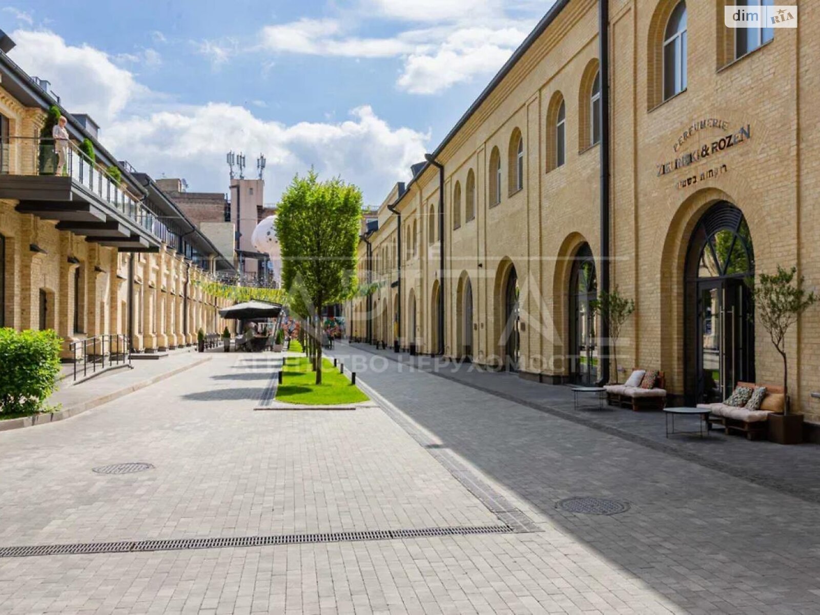Оренда офісного приміщення в Києві, Князів Острозьких (Московська) вулиця, приміщень - 1, поверх - 2 фото 1 Оренда офісного приміщення в Києві, Князів Острозьких (Московська) вулиця, приміщень - 1, поверх - 2 фото 1