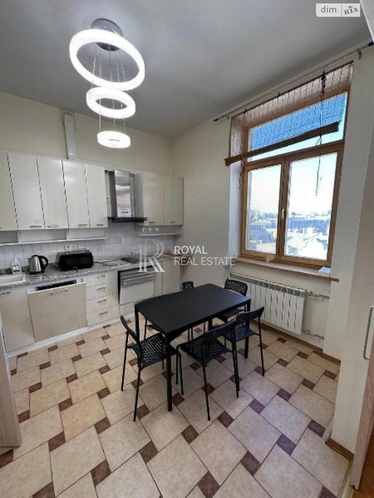 Аренда офисного помещения в Киеве, Крещатик улица, помещений - 4, этаж - 8 фото 1 Аренда офисного помещения в Киеве, Крещатик улица, помещений - 4, этаж - 8 фото 1